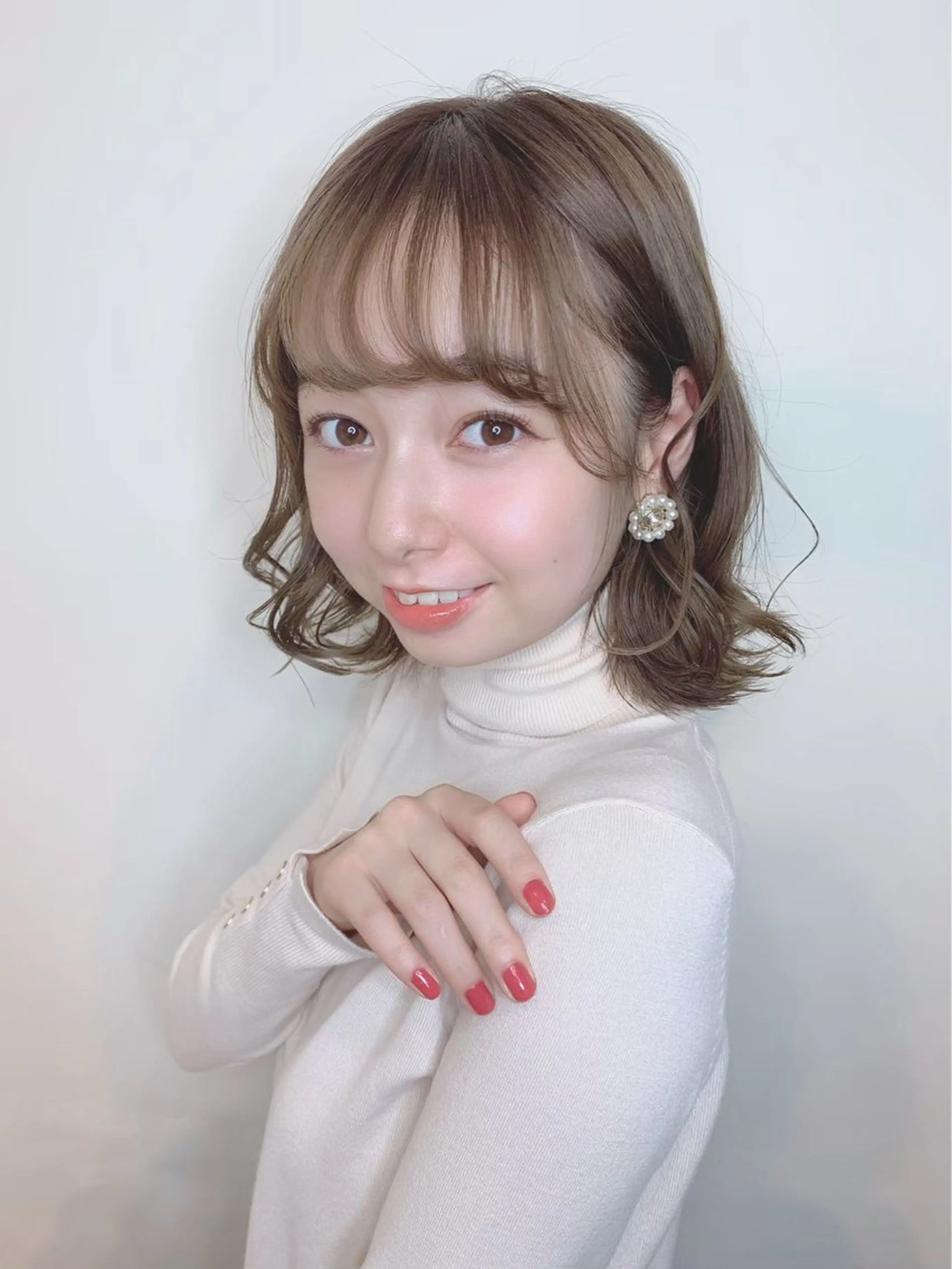 ミディアム カラー パーマ ミディアムパーマ アッシュ 黒髪 ブリーチ ボブ カット ヘアカラー トリートメント 【公式】amble luxe池袋東口🩷のヘアスタイル