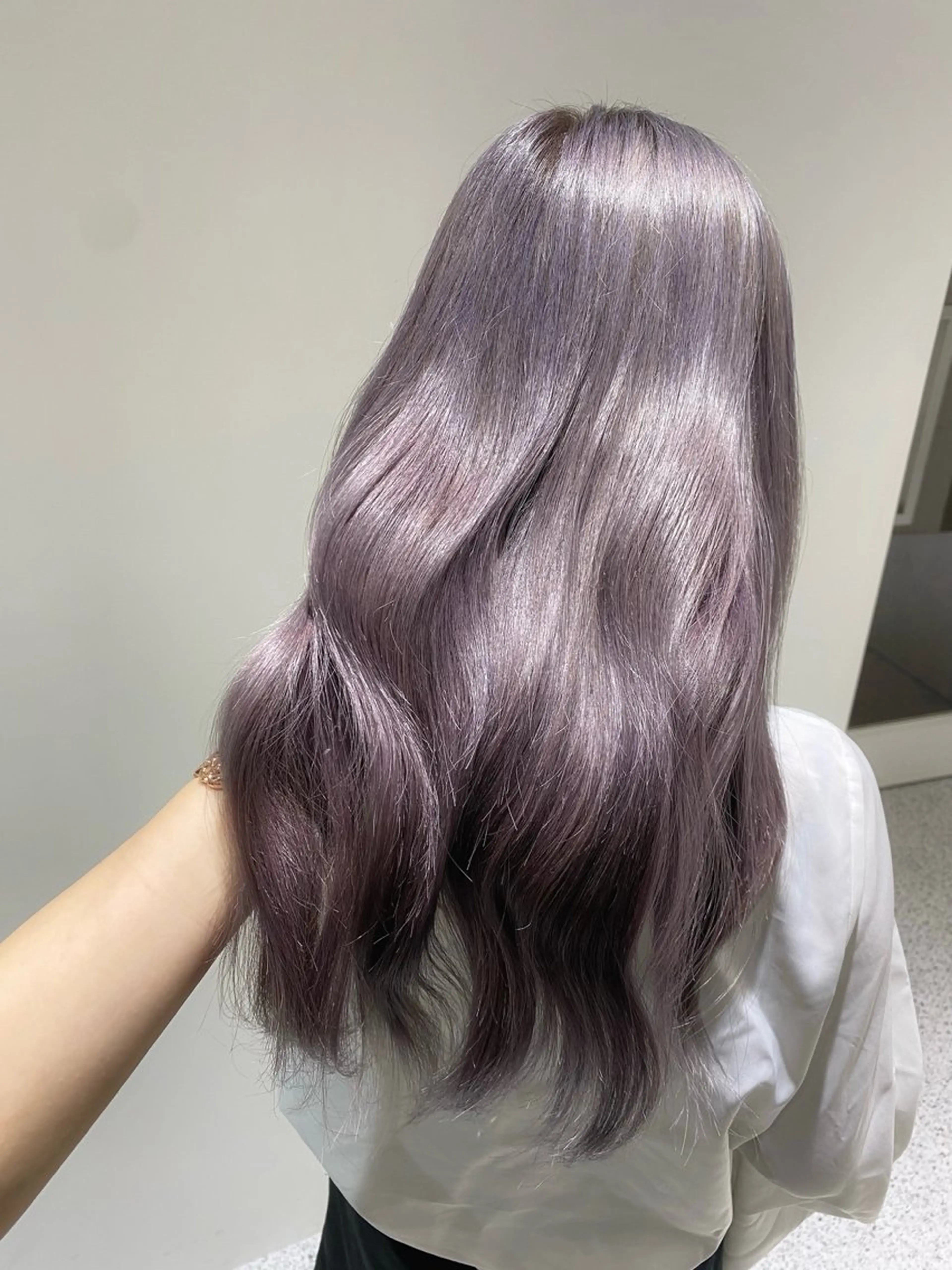 ロング カラー Miyu's所属・juri .のヘアスタイル