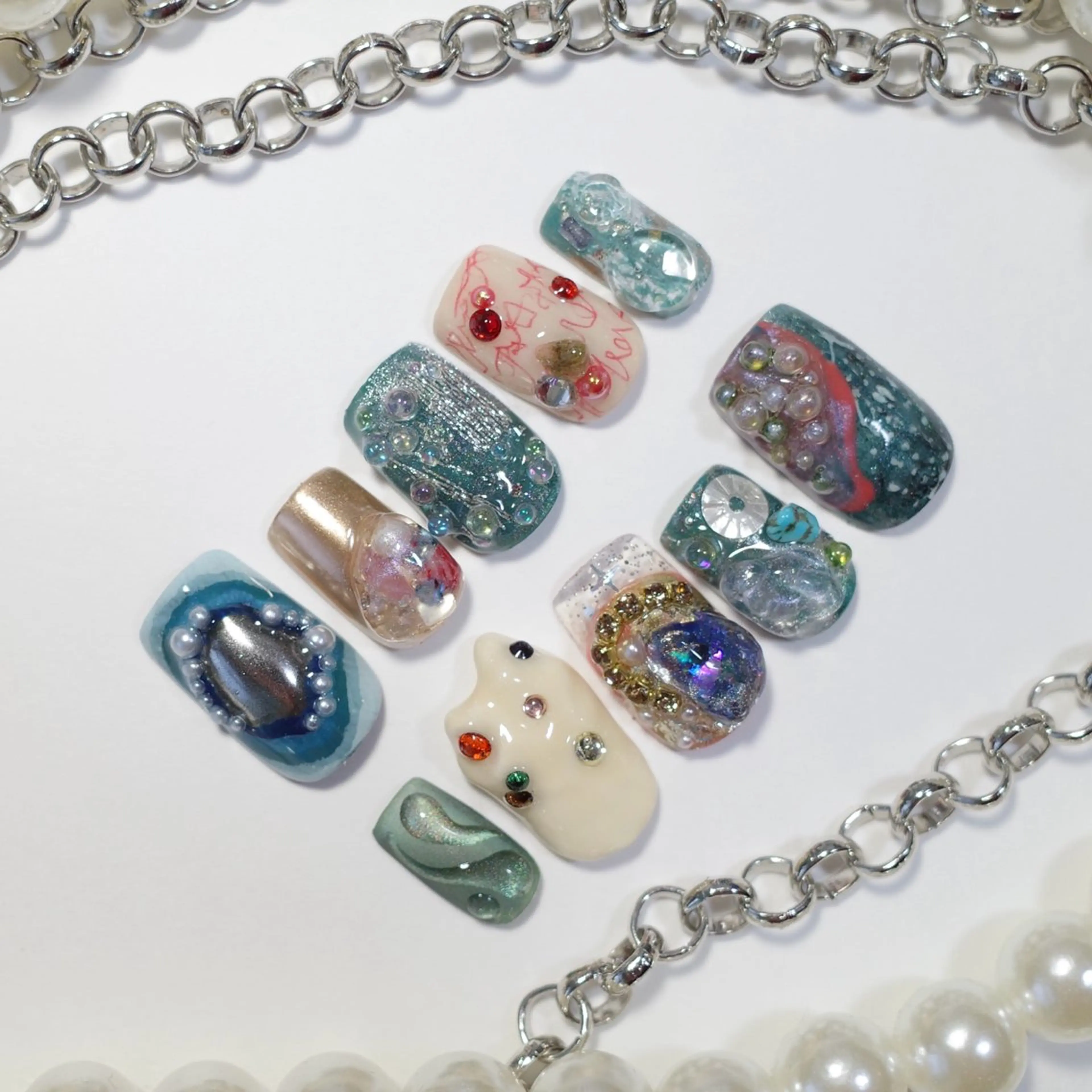 ネイル ULL conatsuのネイルデザイン