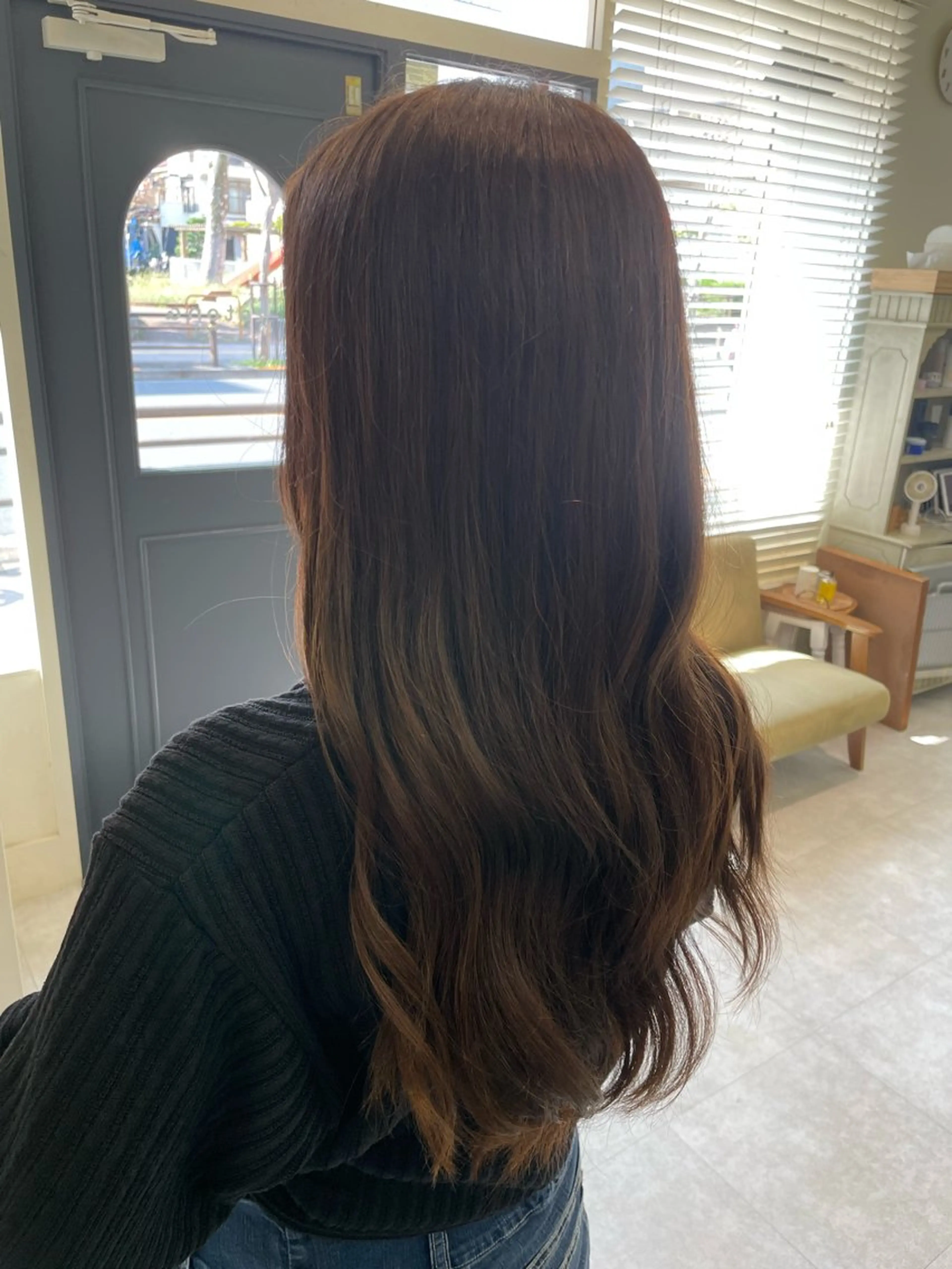 全時間帯！！レディースカット＋リノケアカラー(鎖骨下の長さの方限定です)の写真