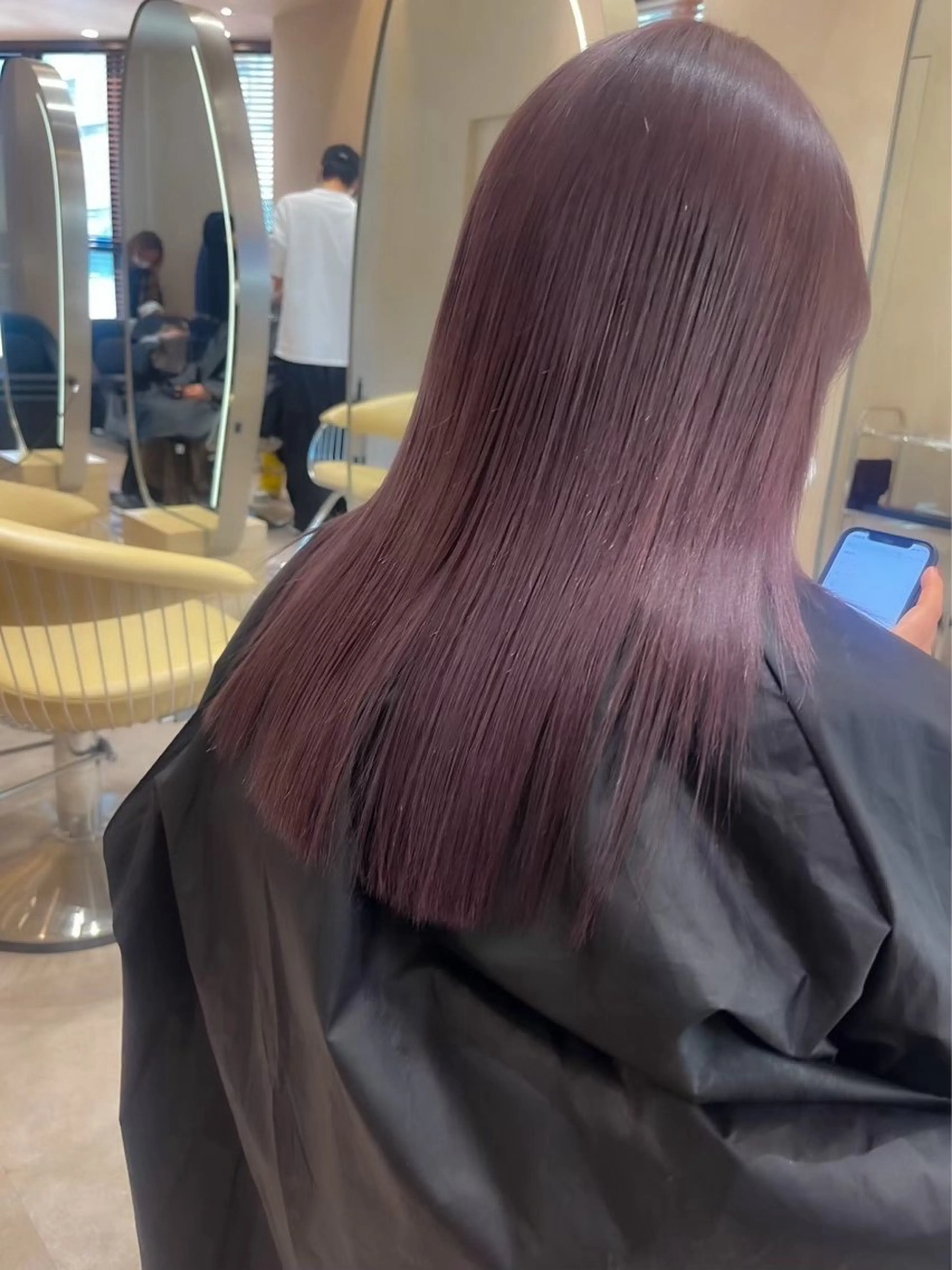 ロング ヘアカラー 顔周りカット/ 透明感カラー/ユナのヘアスタイル