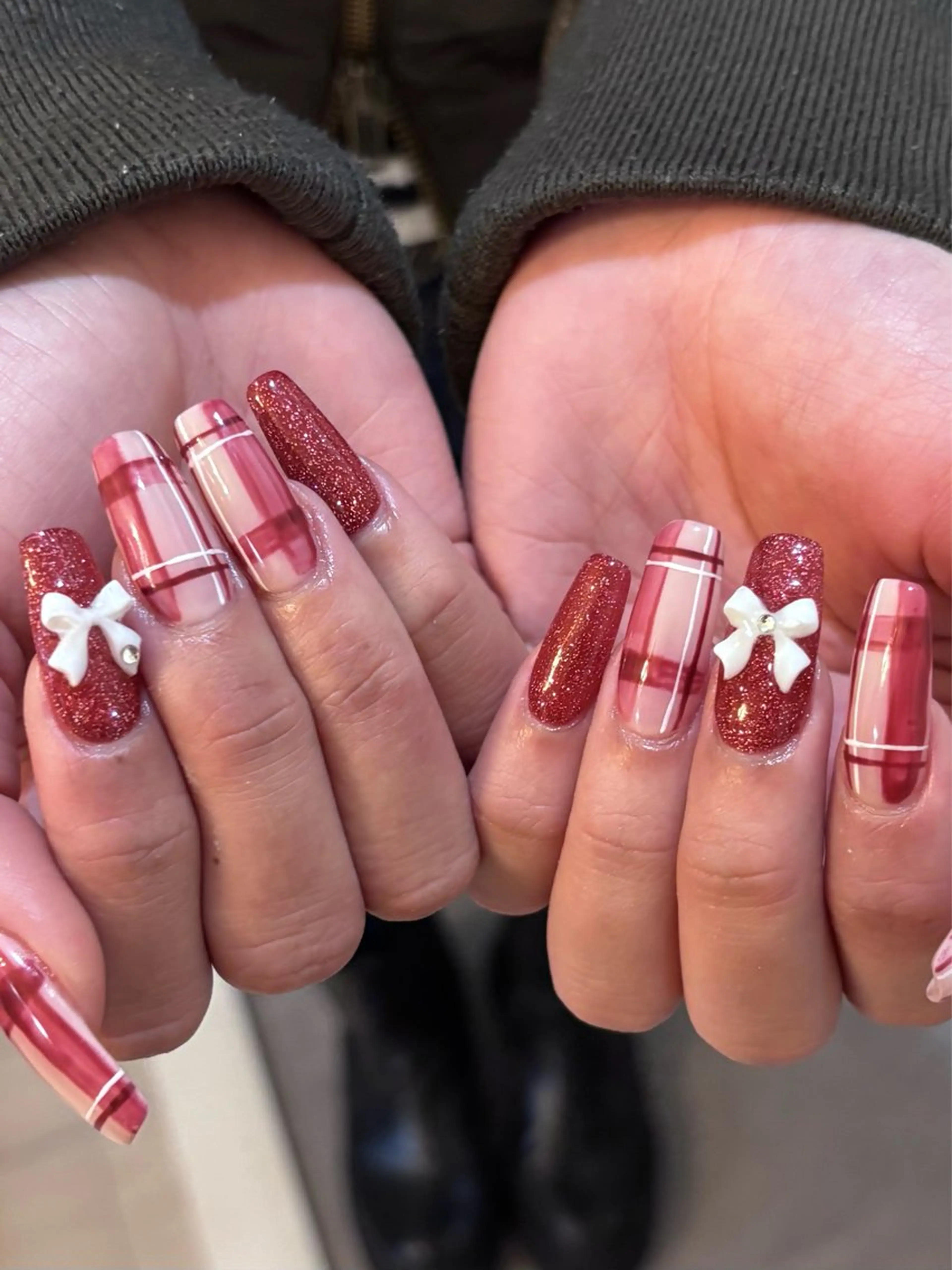 ネイル mimi 高石桃朱のネイルデザイン