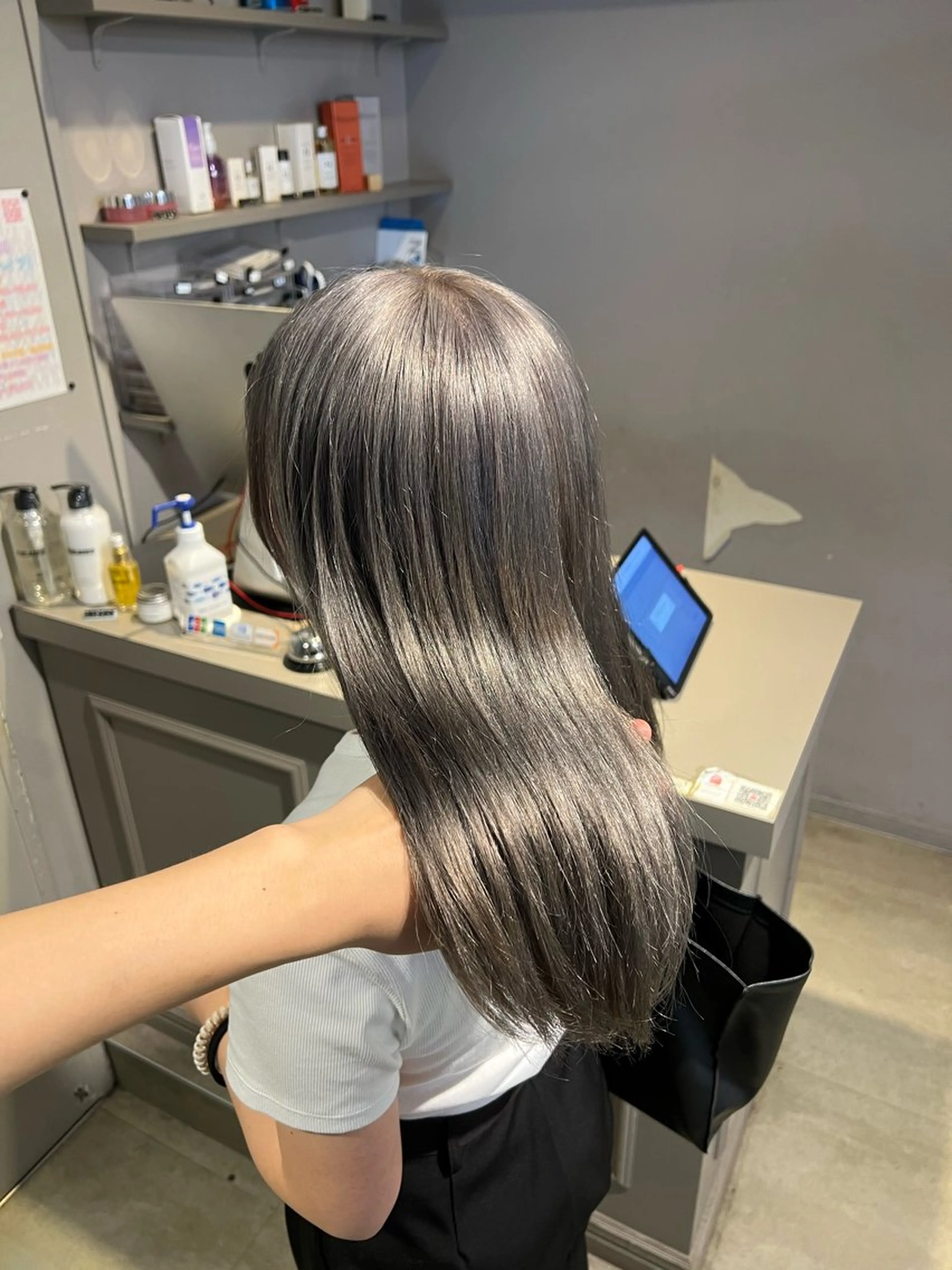 ロング カラー ヘアカラー 韓国レイヤーカット /REIのヘアスタイル