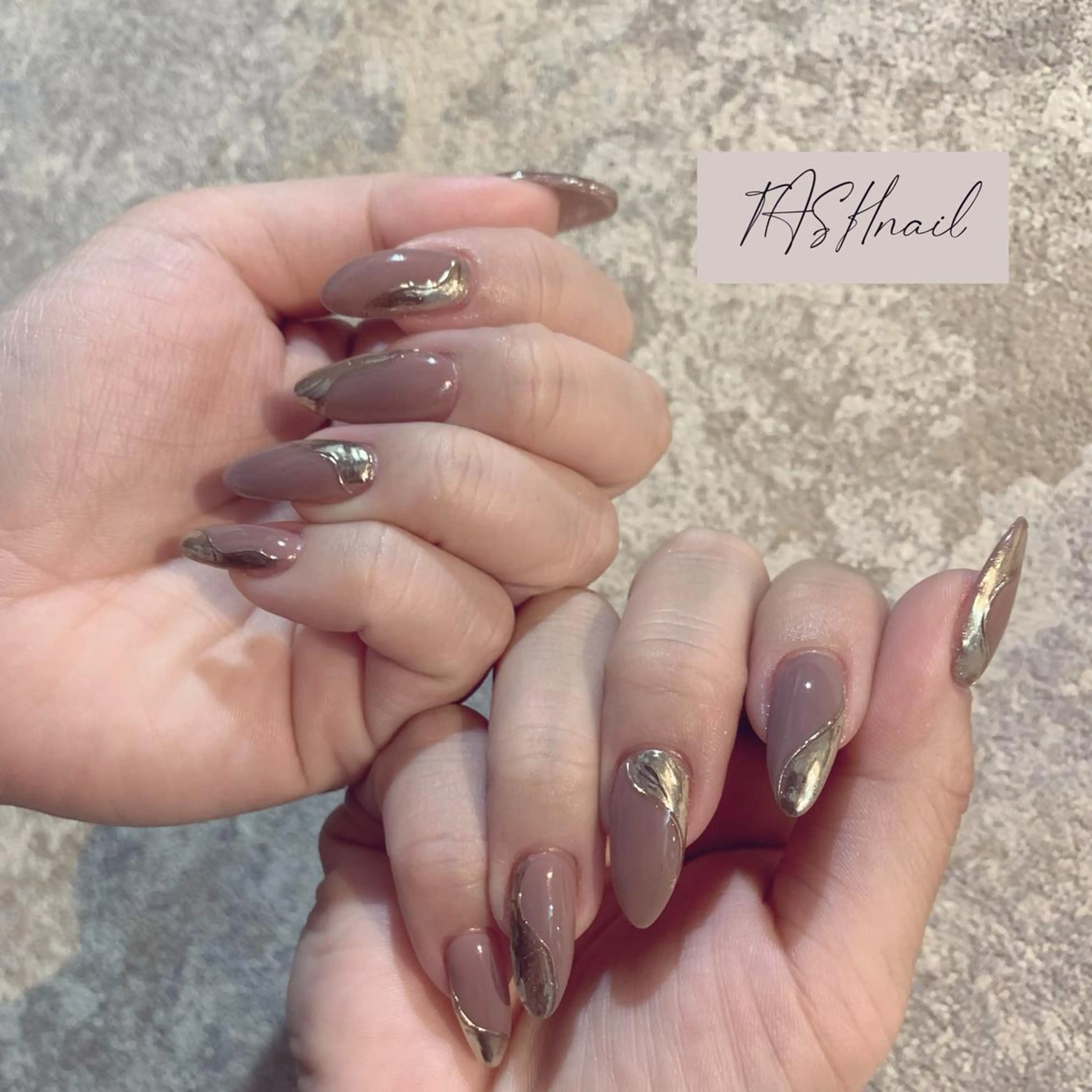 ネイル TASH nailのネイルデザイン