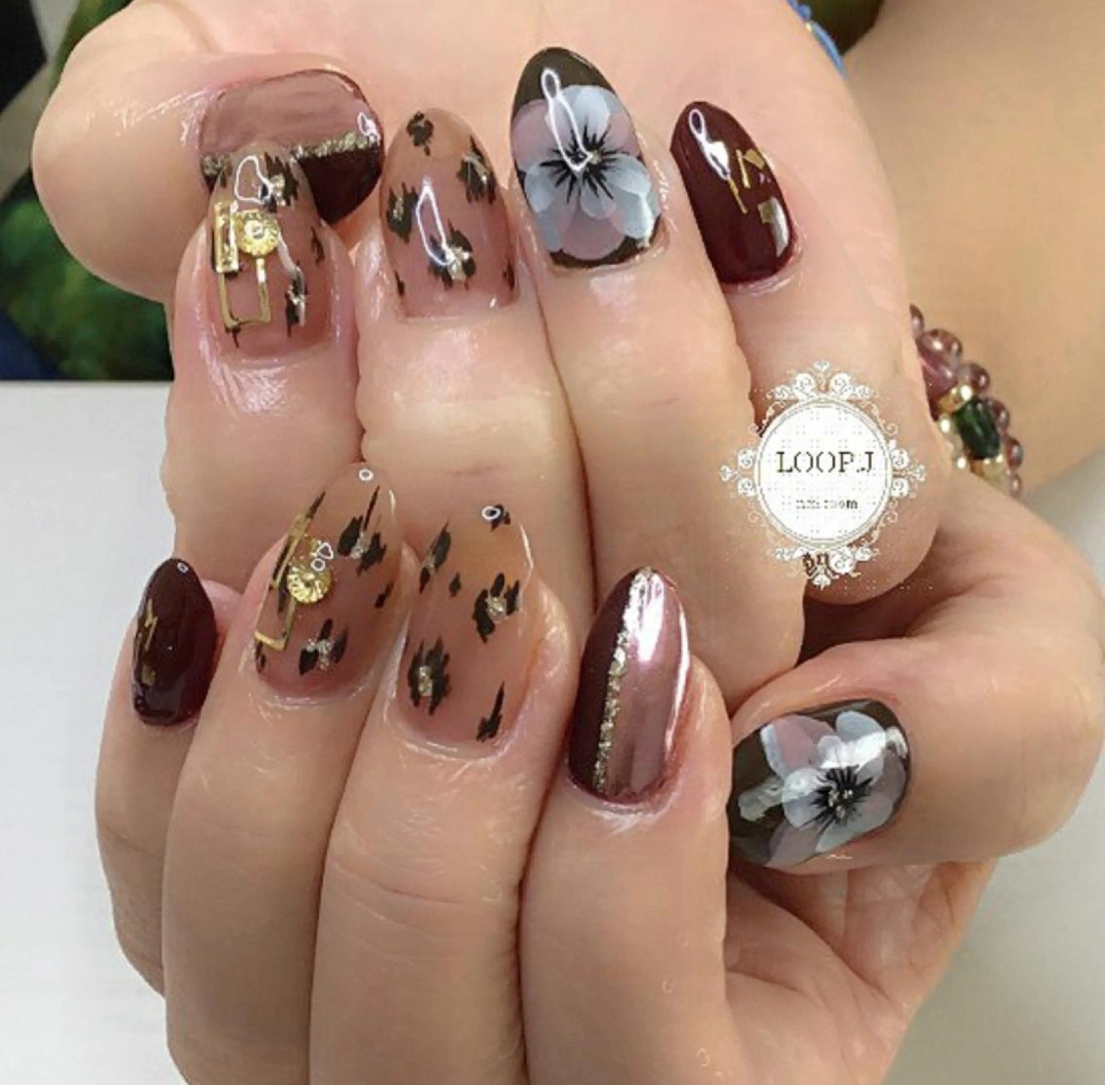 ネイル おおくぼ めぐみのネイルデザイン