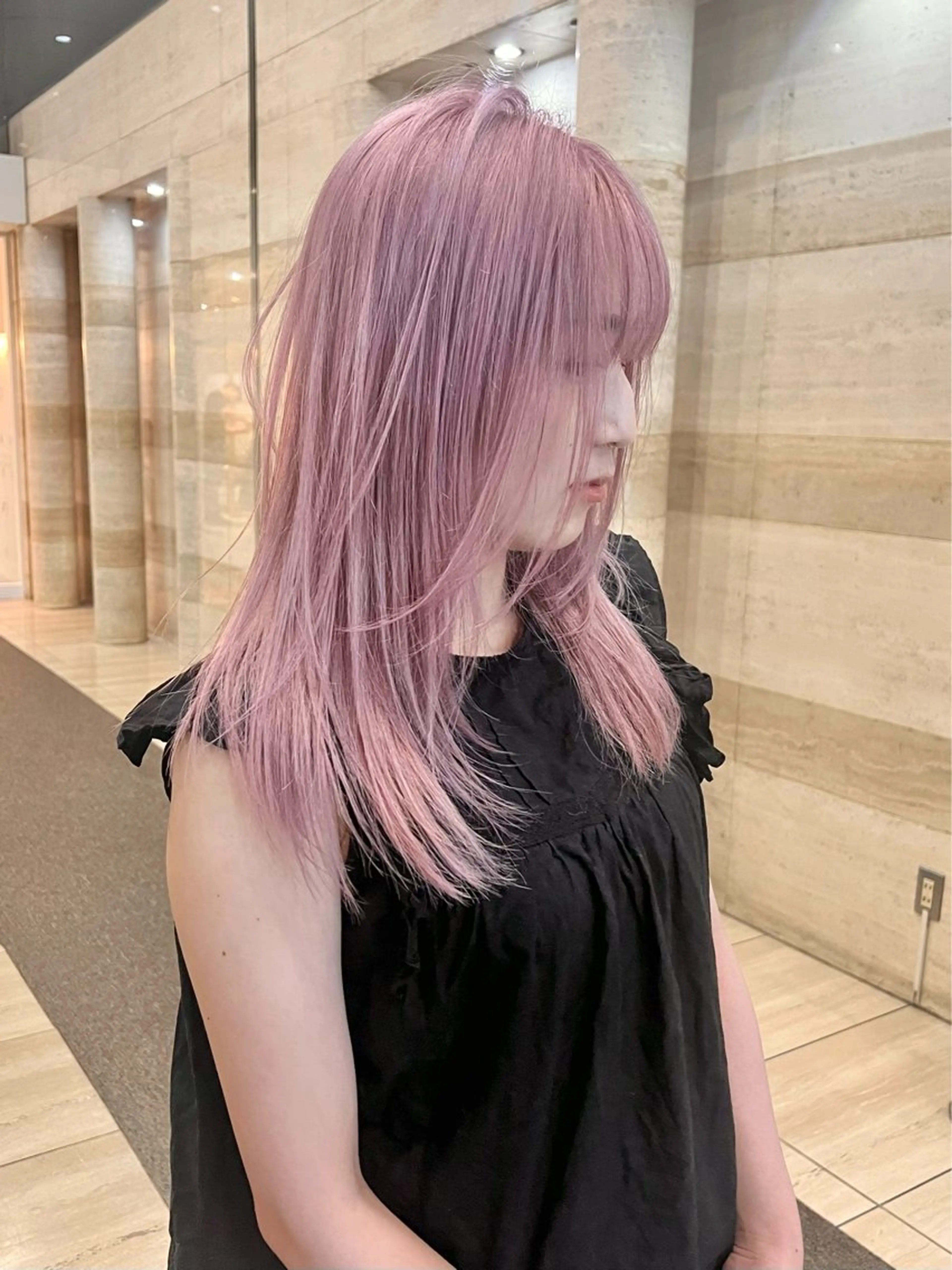 セミロング カラー ヘアカラー トリートメント Via  京都烏丸所属・ハイトーン/髪質改善 /レイヤー/りなのヘアスタイル