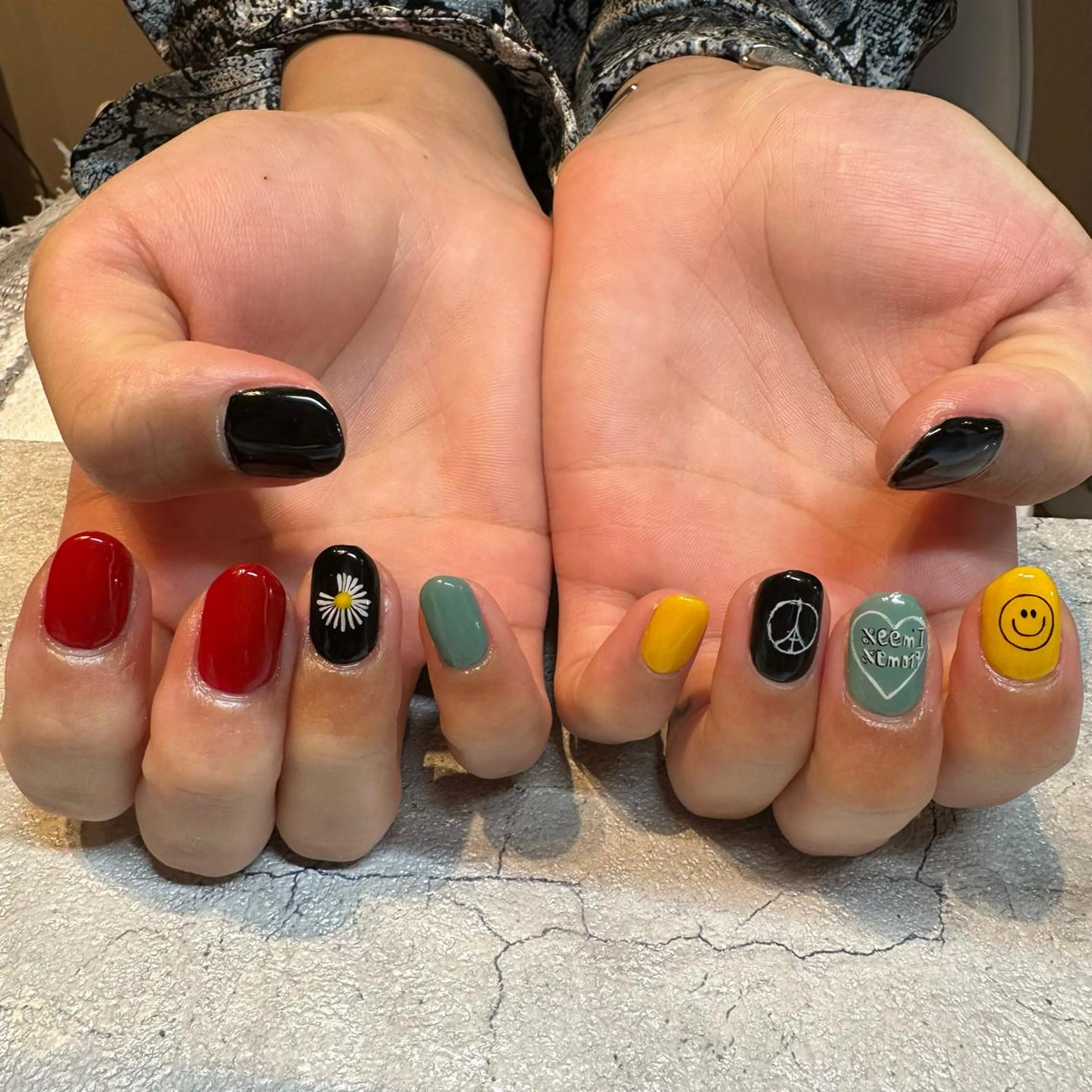 ネイル ハンドネイル Tocowaka マエダのネイルデザイン