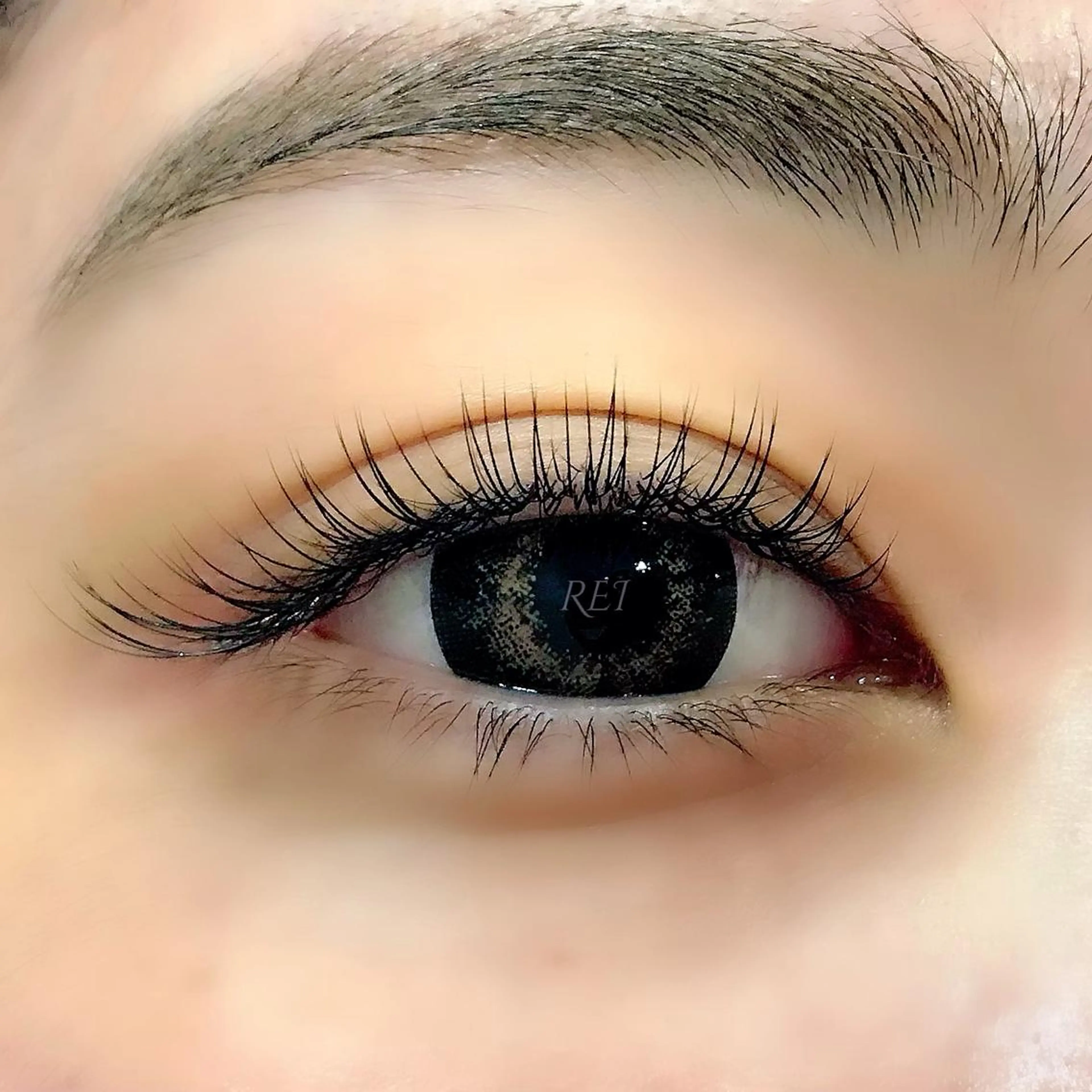 マツエク・マツパ フラットラッシュ REI eyelashのマツエク・マツパデザイン
