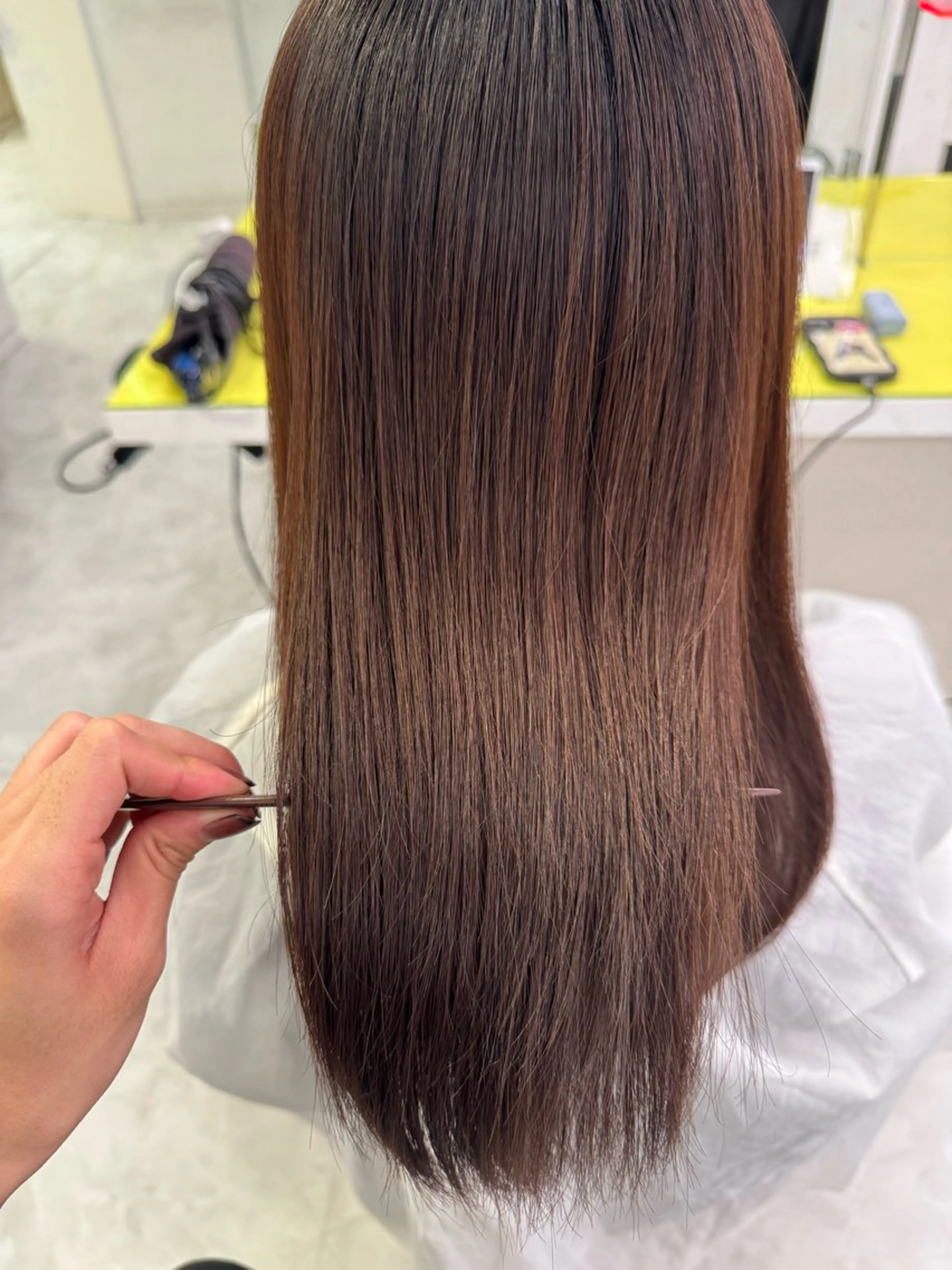 ロング カラー 赤み消しブラウン プロ🐿けんご🐿のヘアスタイル