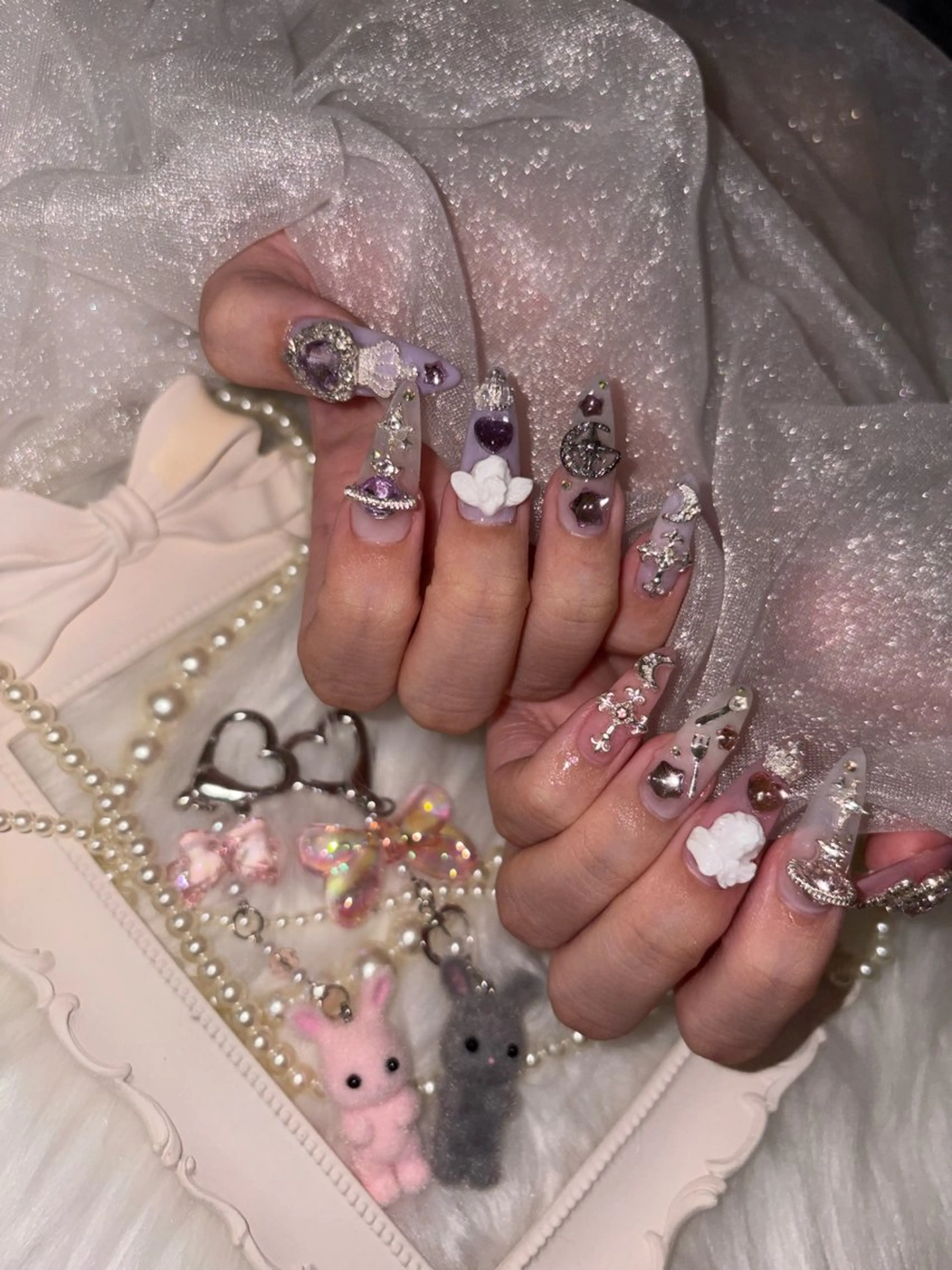 ネイル toyvenail 🖤enaのネイルデザイン