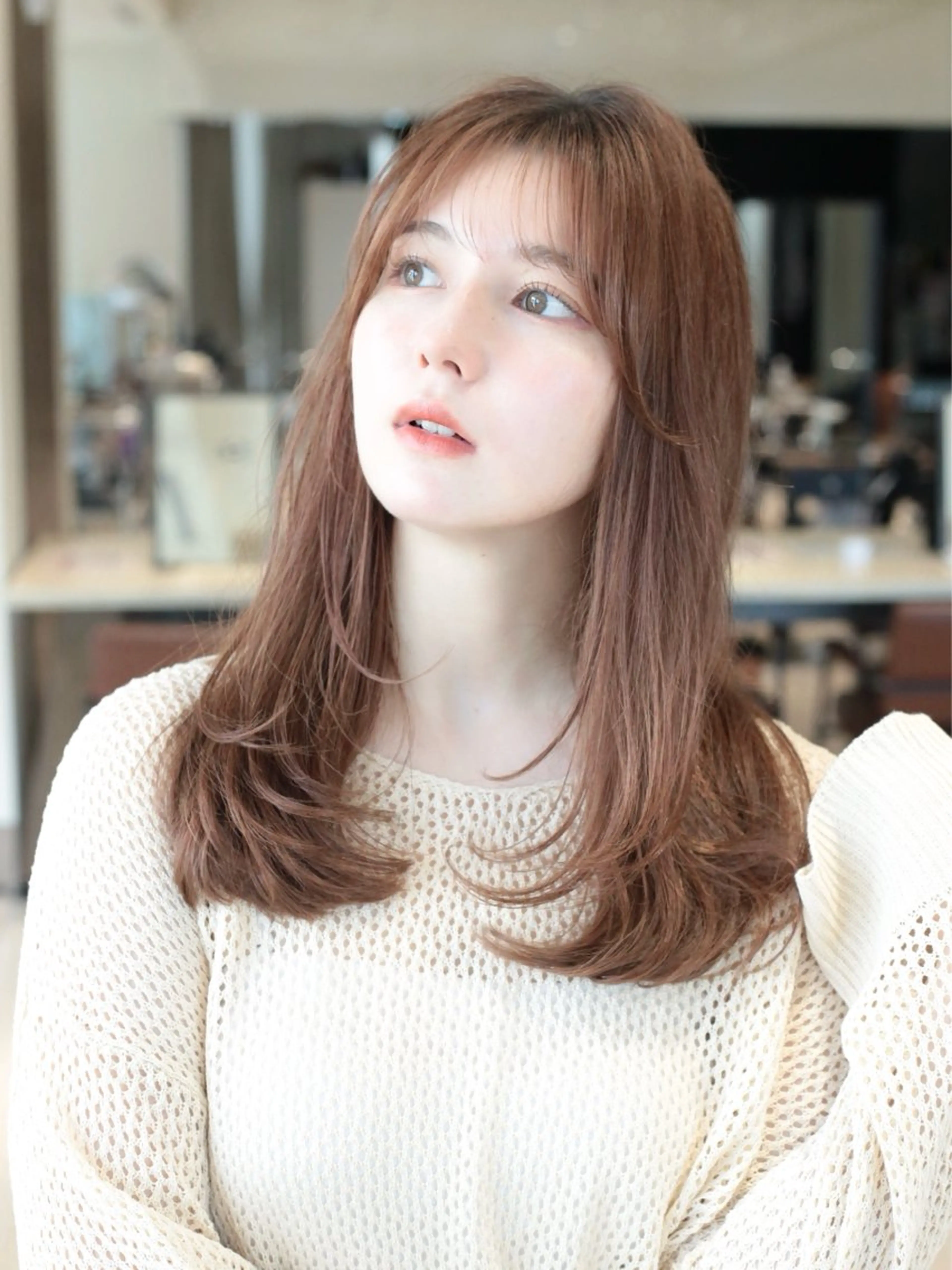 セミロング カラー レイヤーカット ローレイヤー カット ヘアカラー トリートメント レイヤー/顔周り /透明感🩶高橋大のヘアスタイル