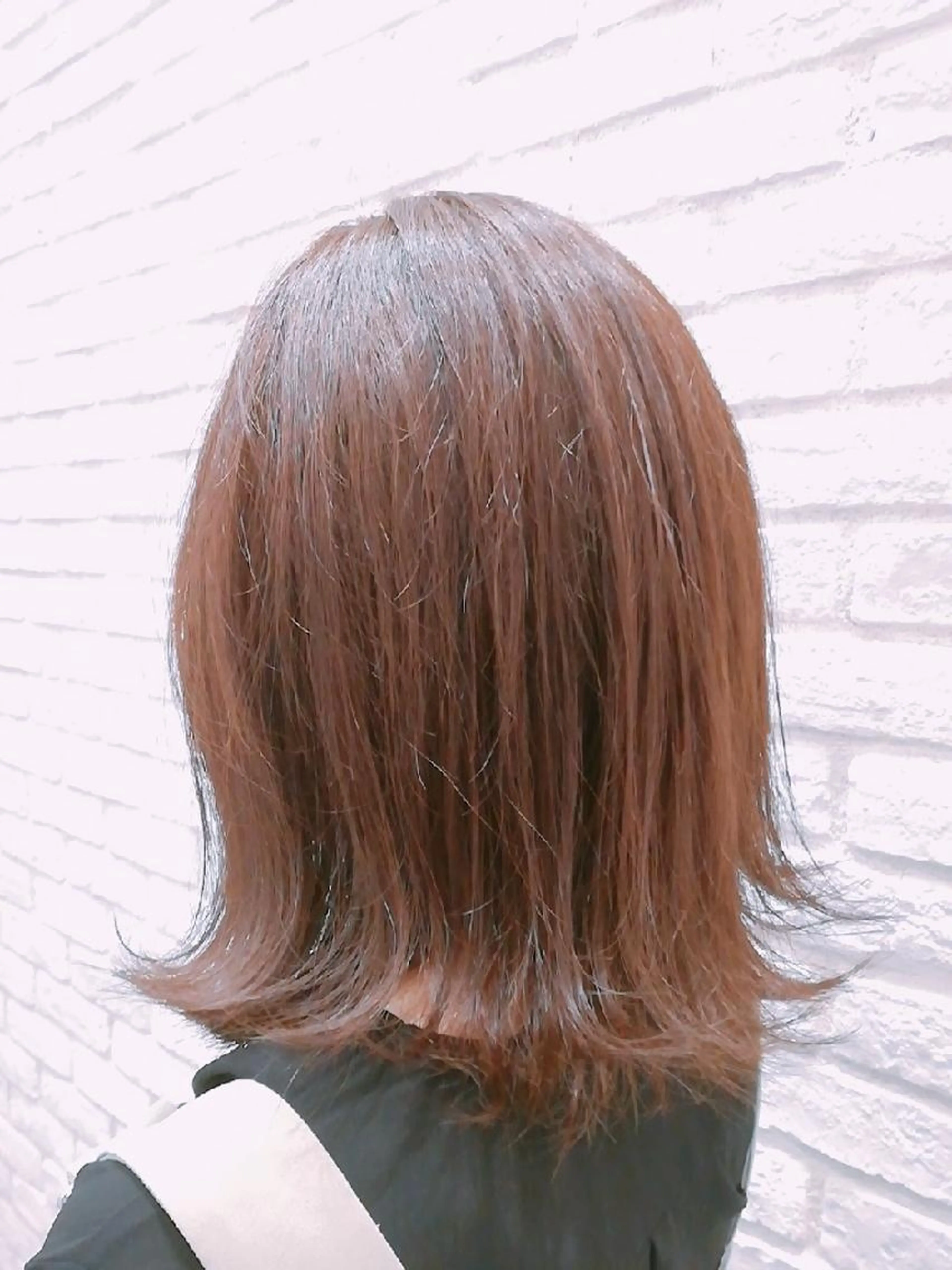 前髪縮毛矯正のみ🌈トリートメント付の写真