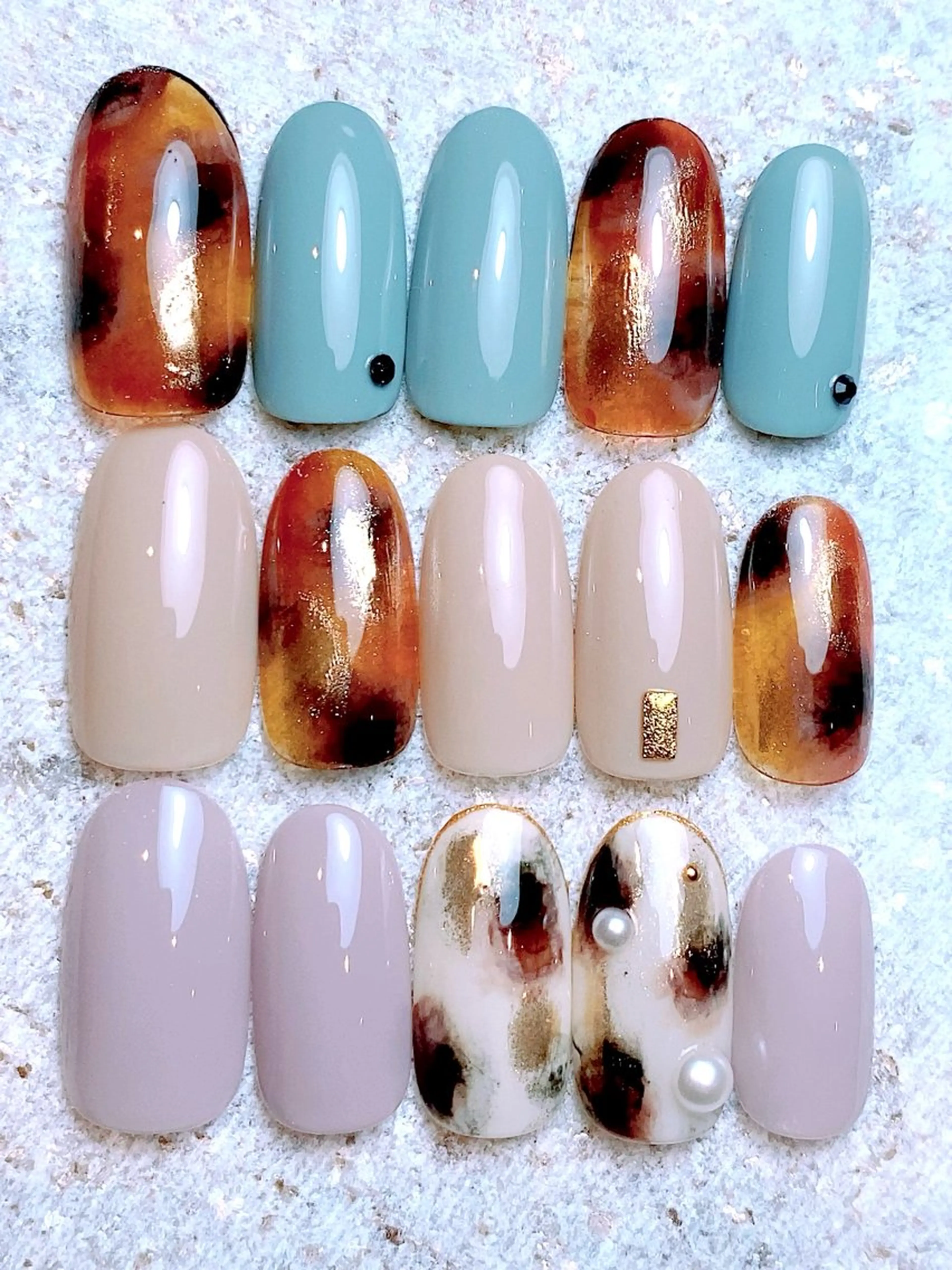 ネイル べっ甲ネイル ジェルネイル ハードジェル ワンカラーネイル パラジェル プライベートサロン Rのネイルデザイン