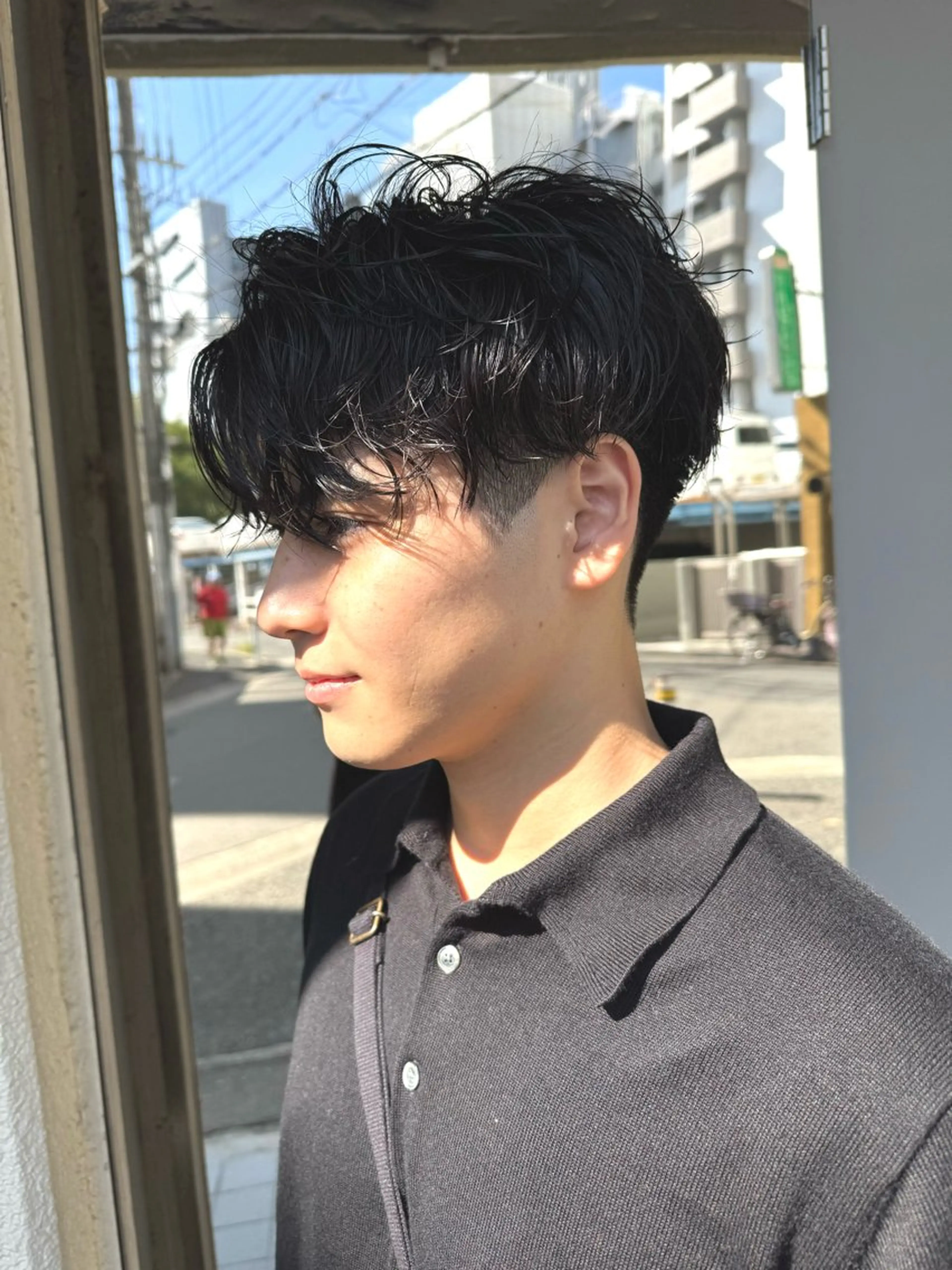 ショート パーマ 江坂レイヤーカット/ メンズカット/山本翼のヘアスタイル