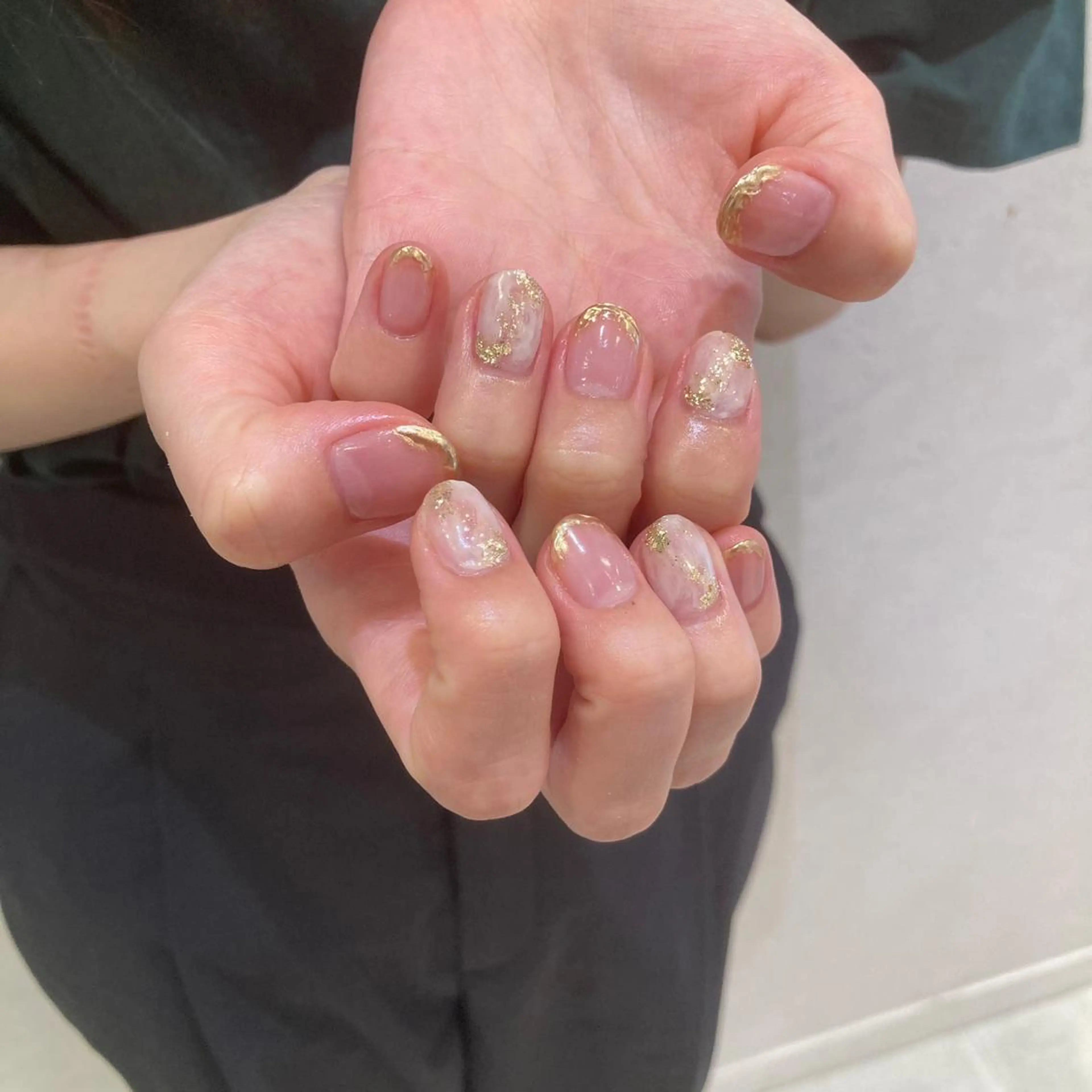 ネイル mano+所属・砂田 はるかのネイルデザイン