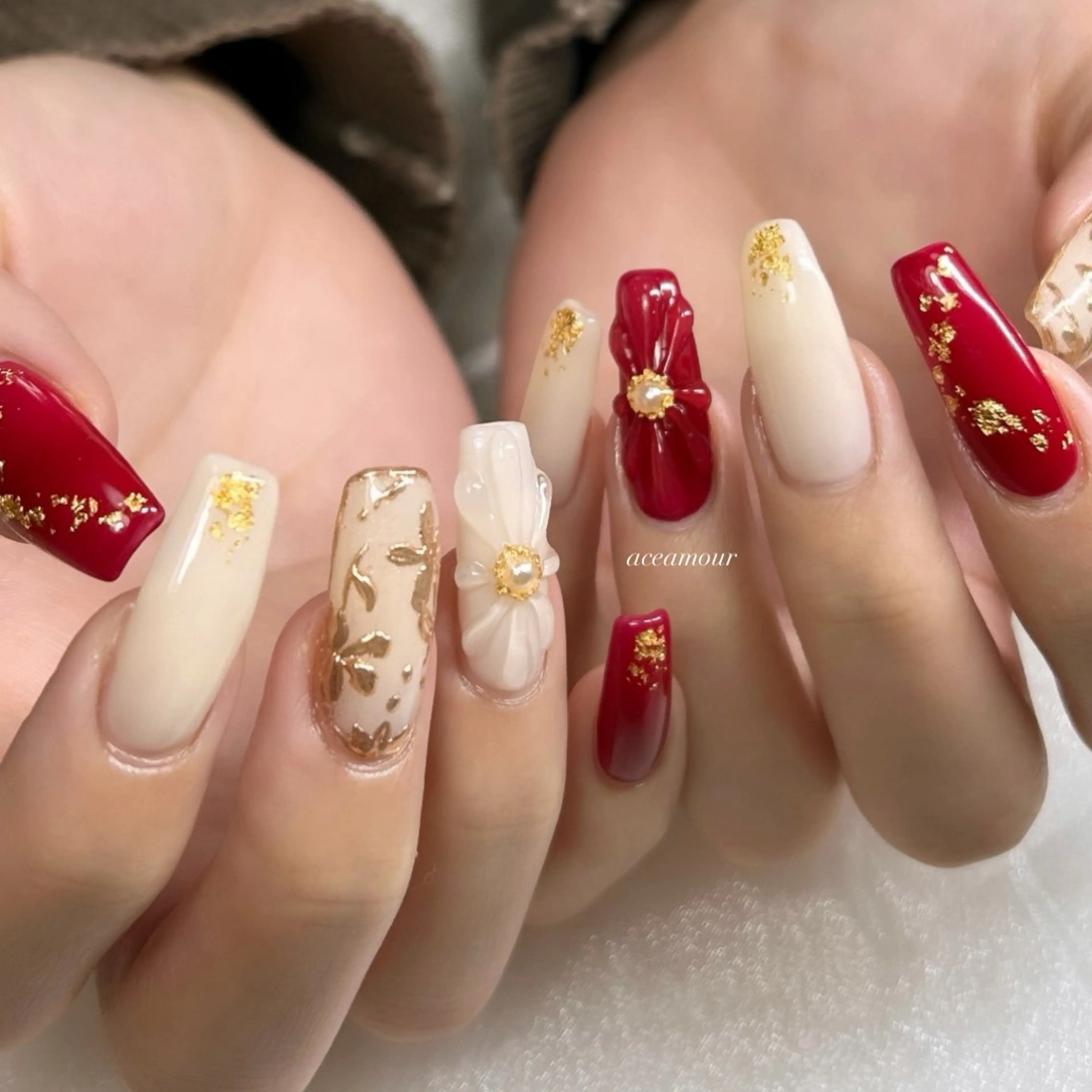 ネイル 成人式 持ち込み ハンドネイル ネイル/耳つぼ /新ホワイトニングのネイルデザイン