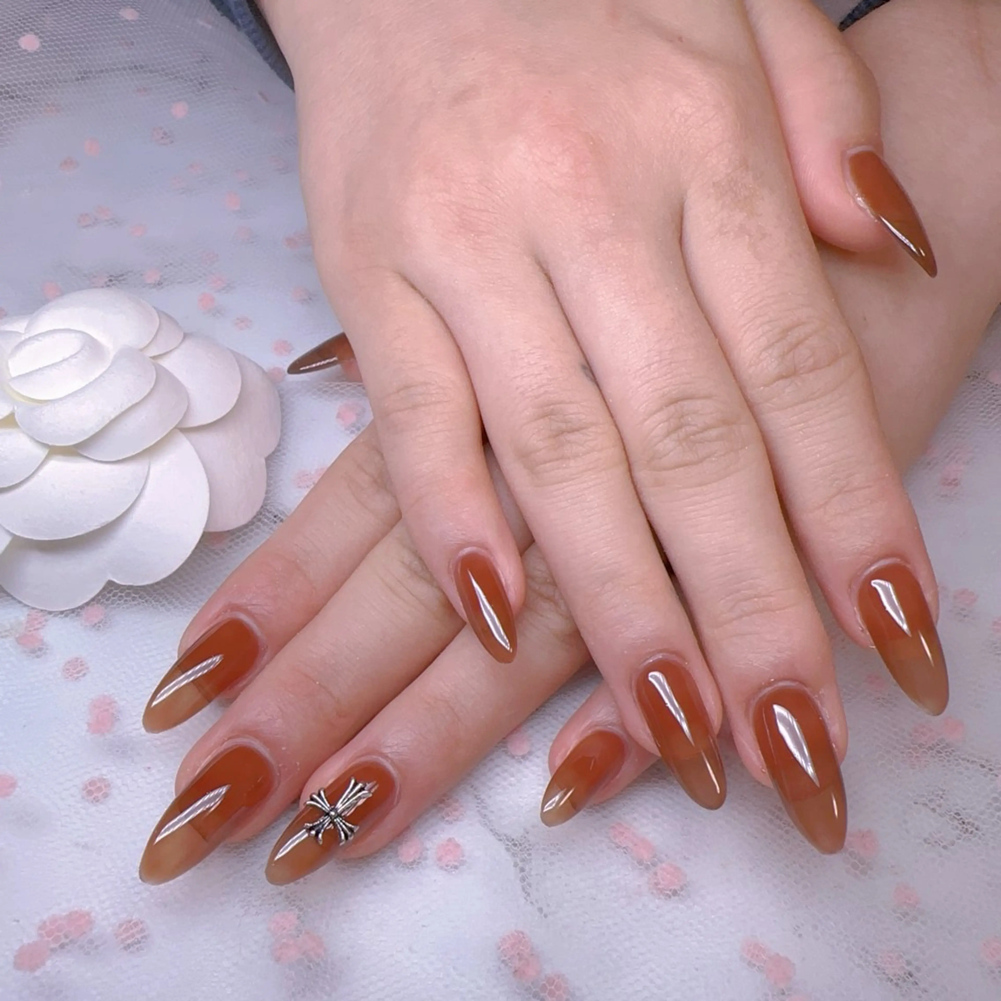 ネイル オーロラネイル フットネイル 韓国ネイル ラメ(グリッター) ラメグラデーション ハンドネイル Belle nail salon 新小岩のネイルデザイン