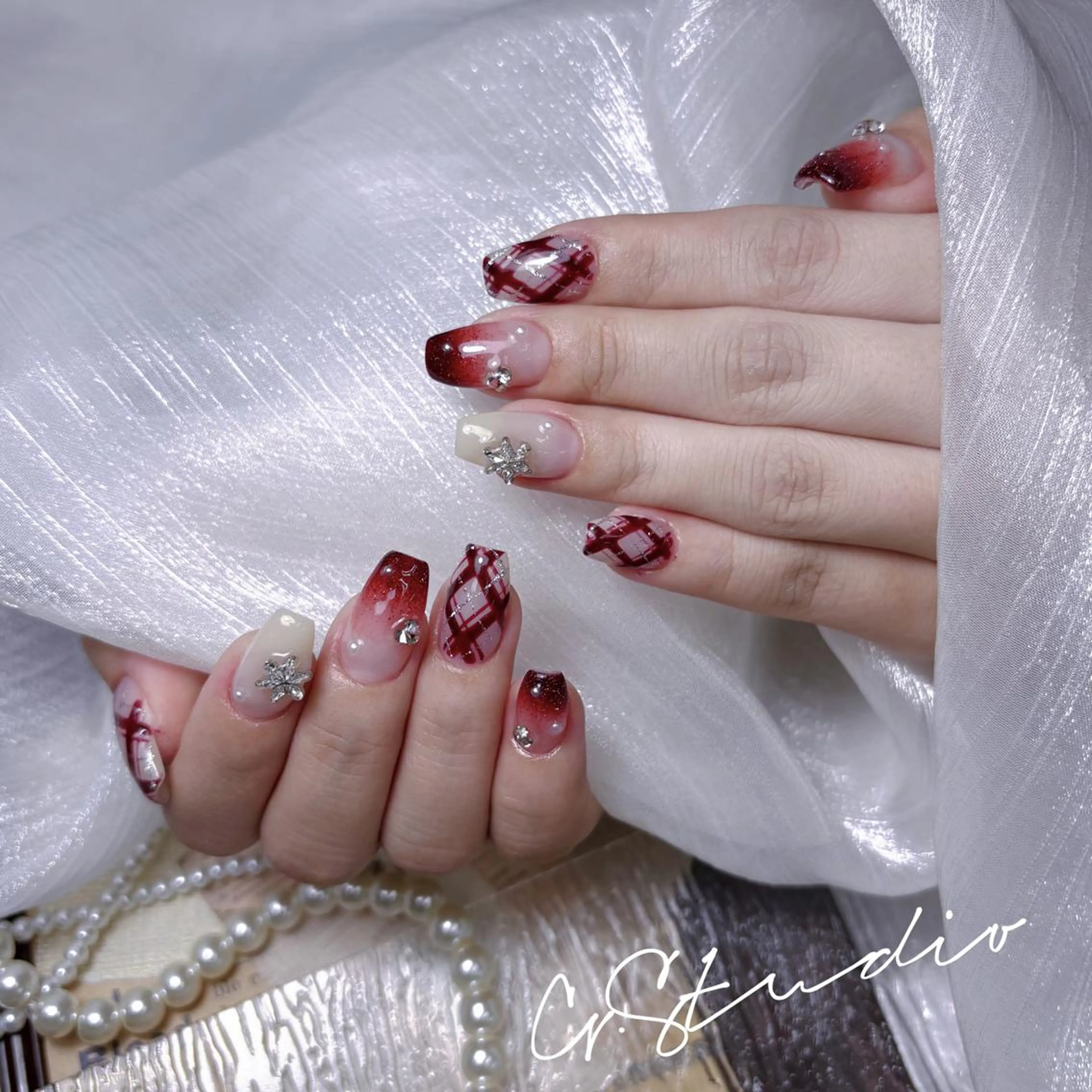 ネイル ハンドネイル ハンドケア テ イのネイルデザイン