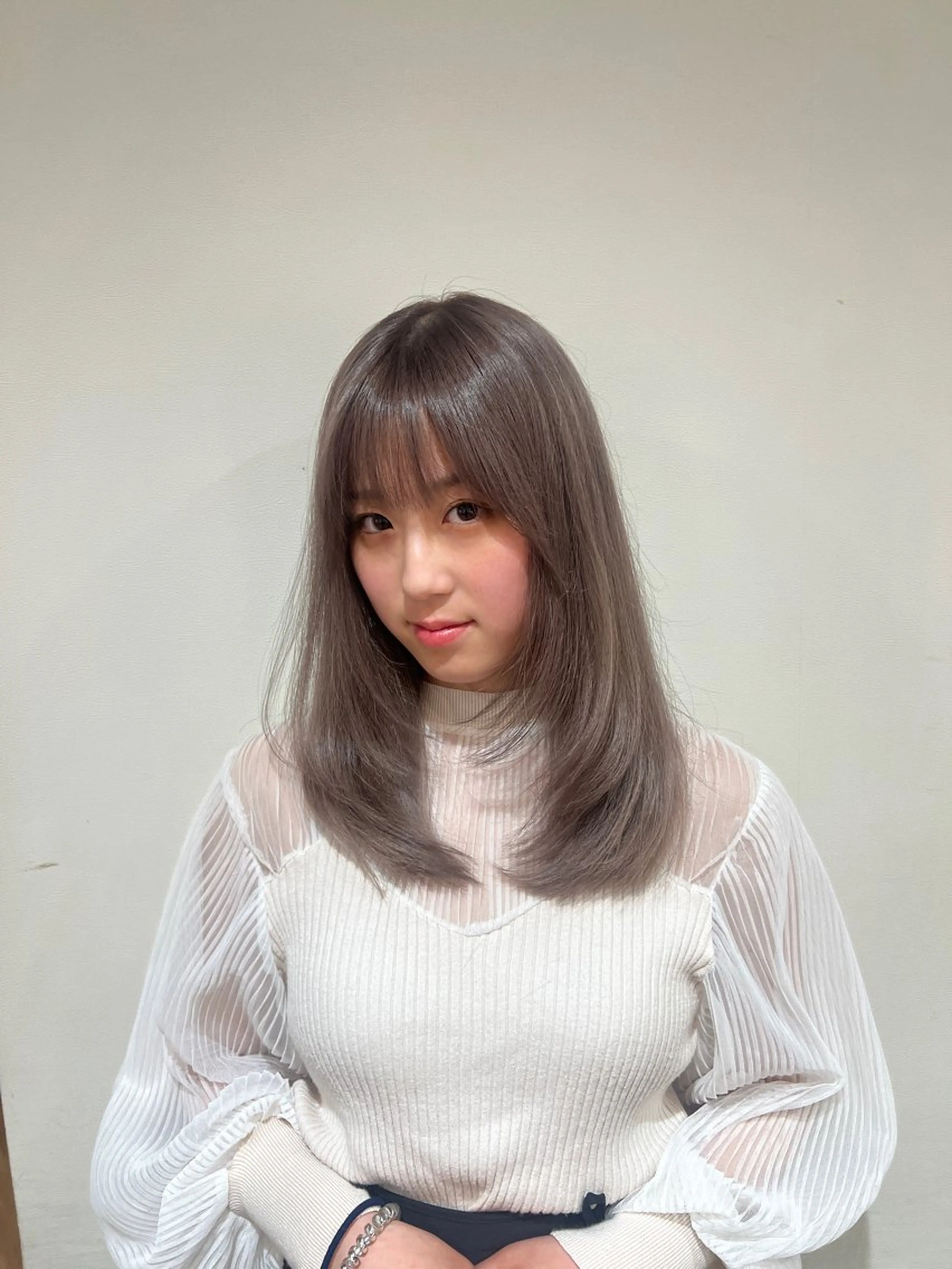 セミロング ナチュラル/インナー /牧野 佑菜のヘアスタイル