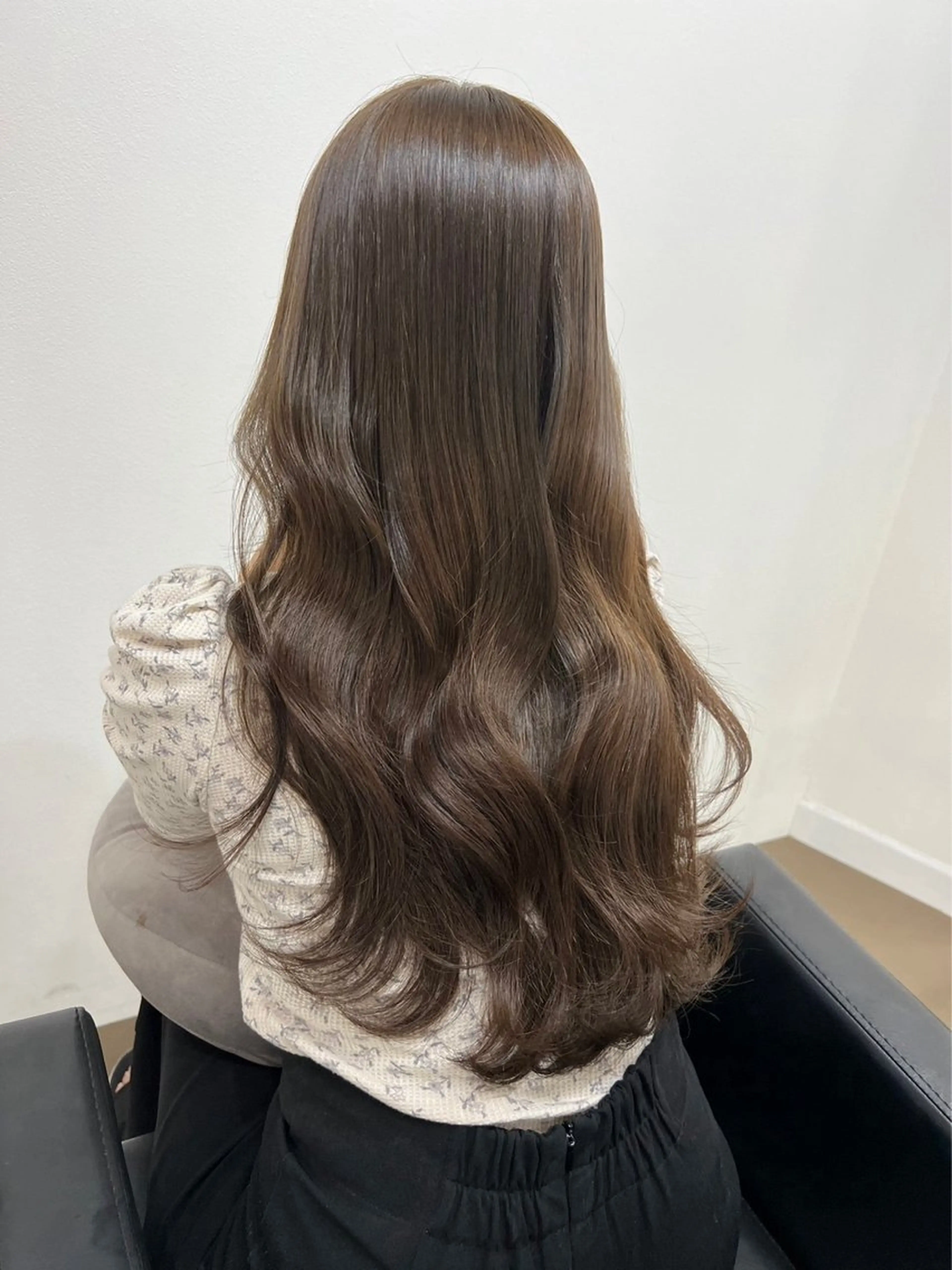 ロング カラー 平山 茉歩のヘアスタイル