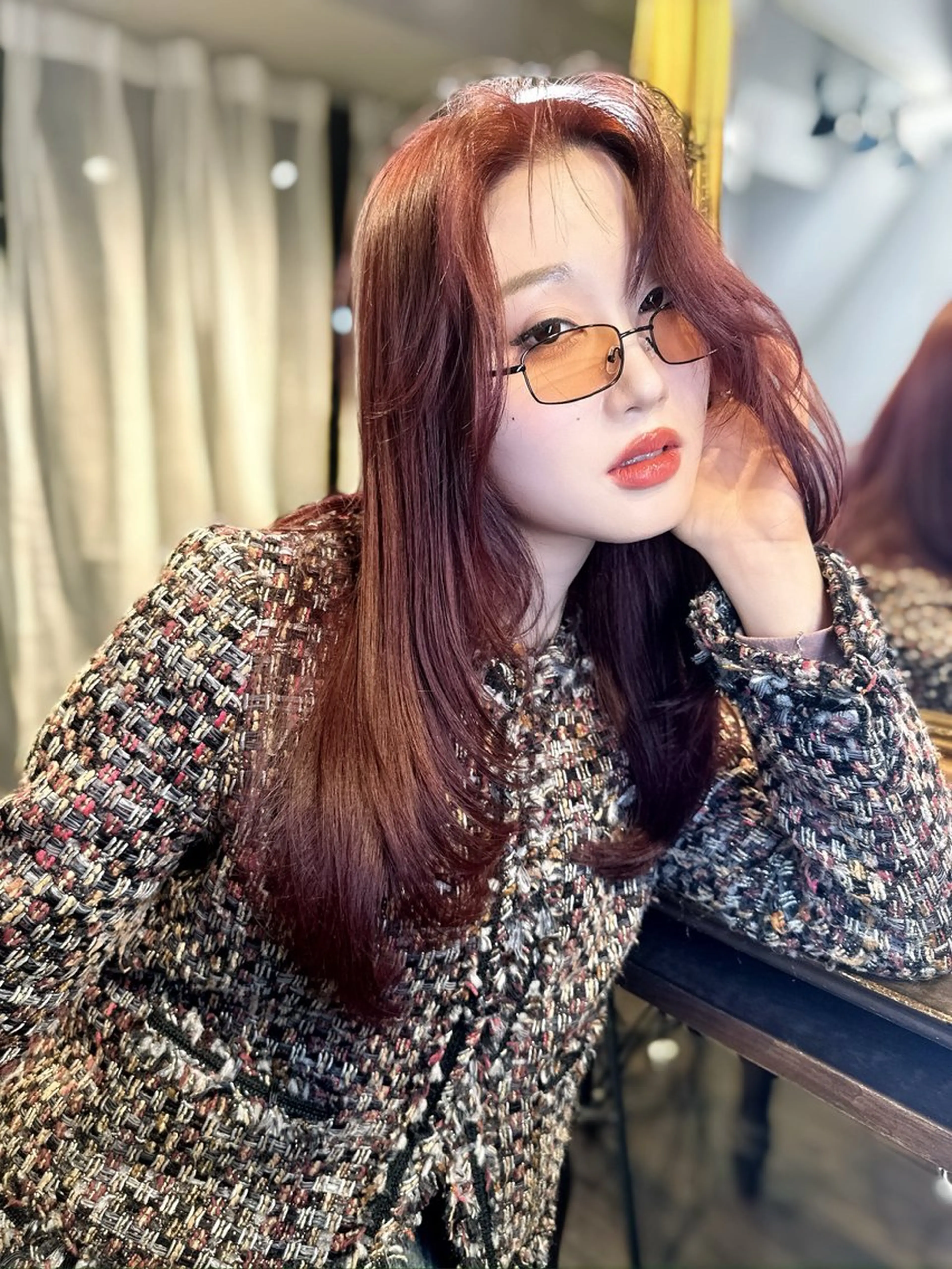 ロング カラー ロングレイヤー ブリーチ ブリーチなしカラー レイヤーカット ロング カット ヘアカラー トリートメント ワンホンヘア ケラチン/Kaitoのヘアスタイル