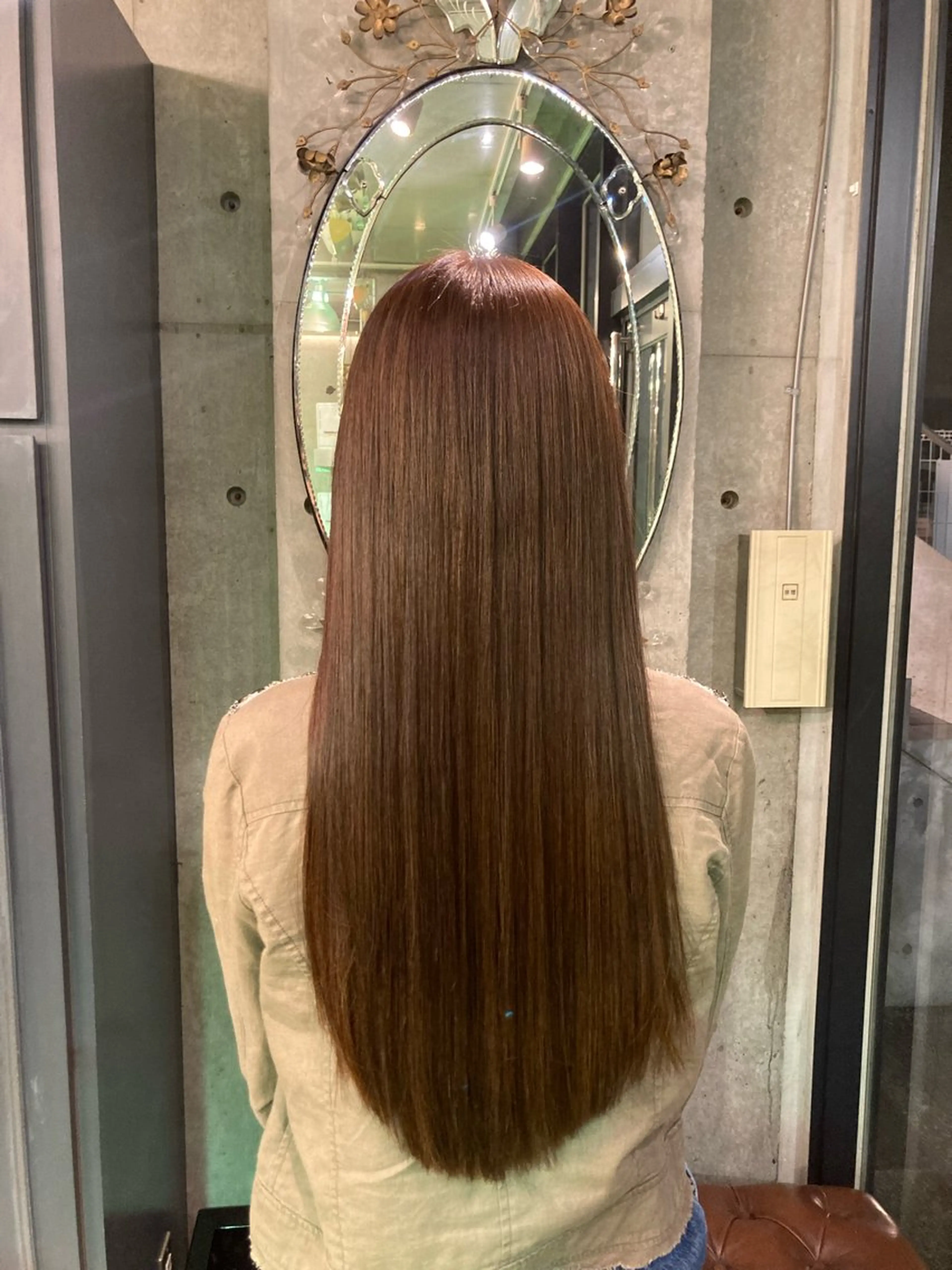 カット+ブリーチ(ブリーチリタッチもらって可)+トリートメント🌈*・の写真