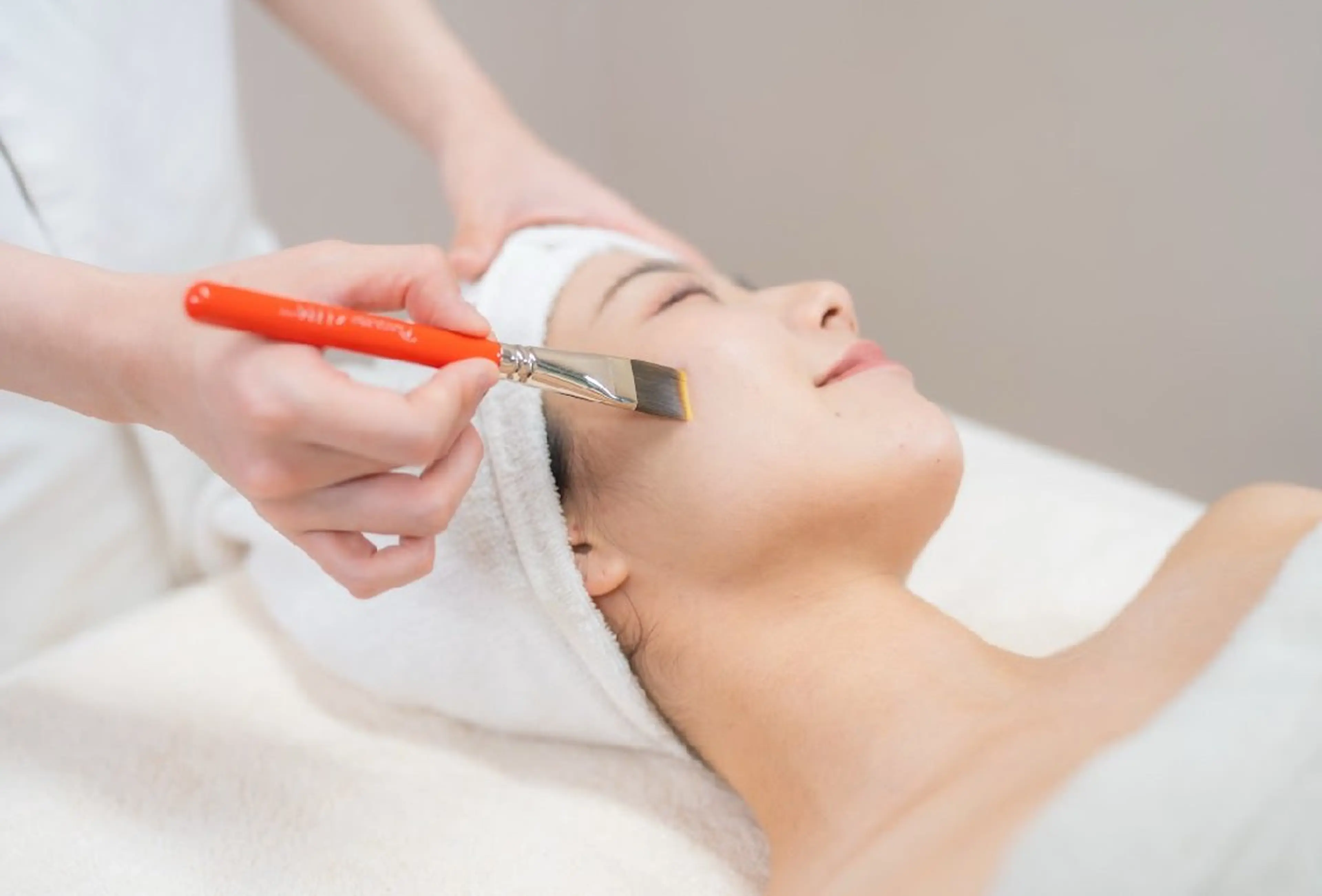 ララピール【肌育ピーリング】60分コースの写真