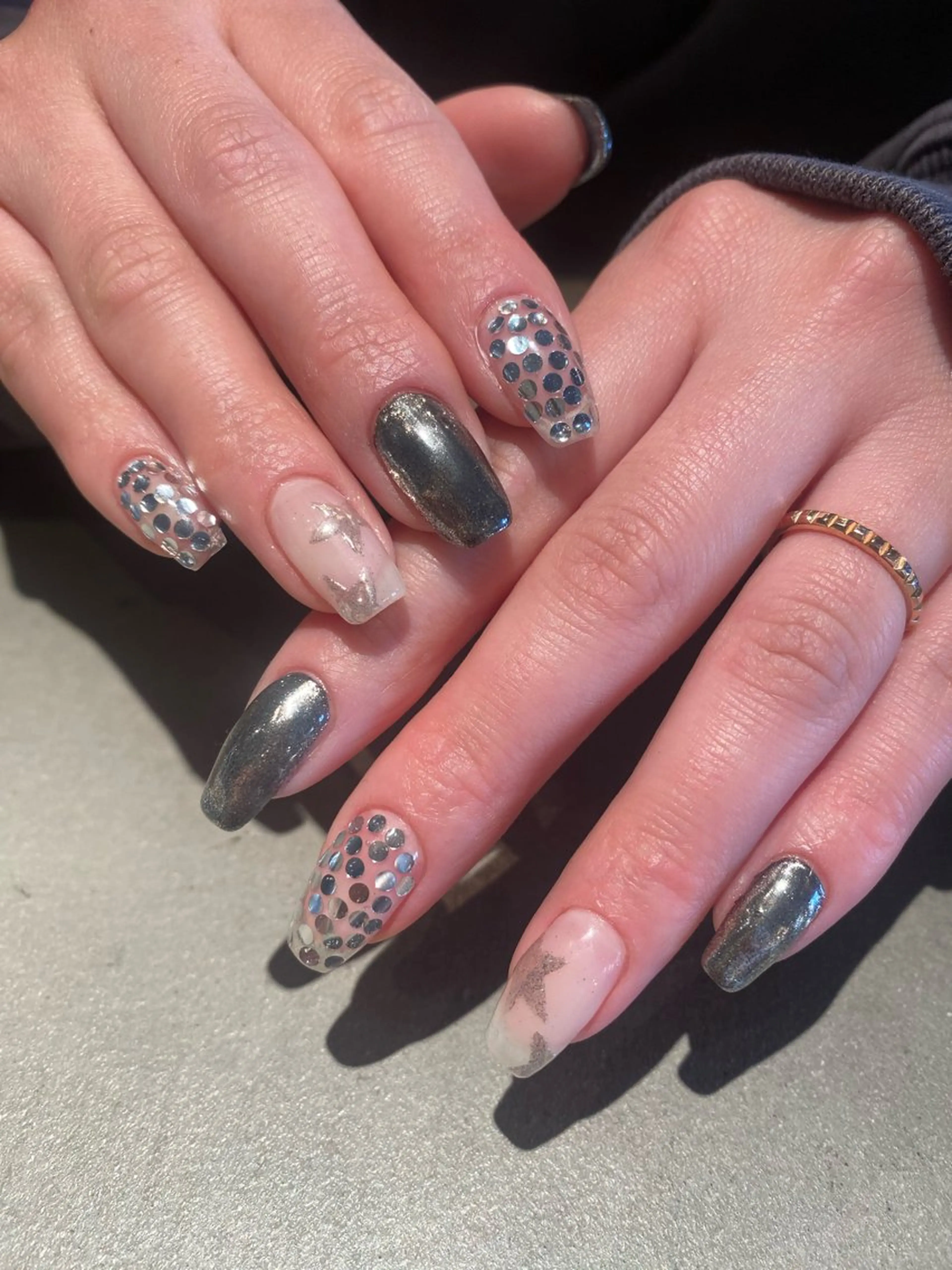 ネイル 藤井 里緒奈のネイルデザイン