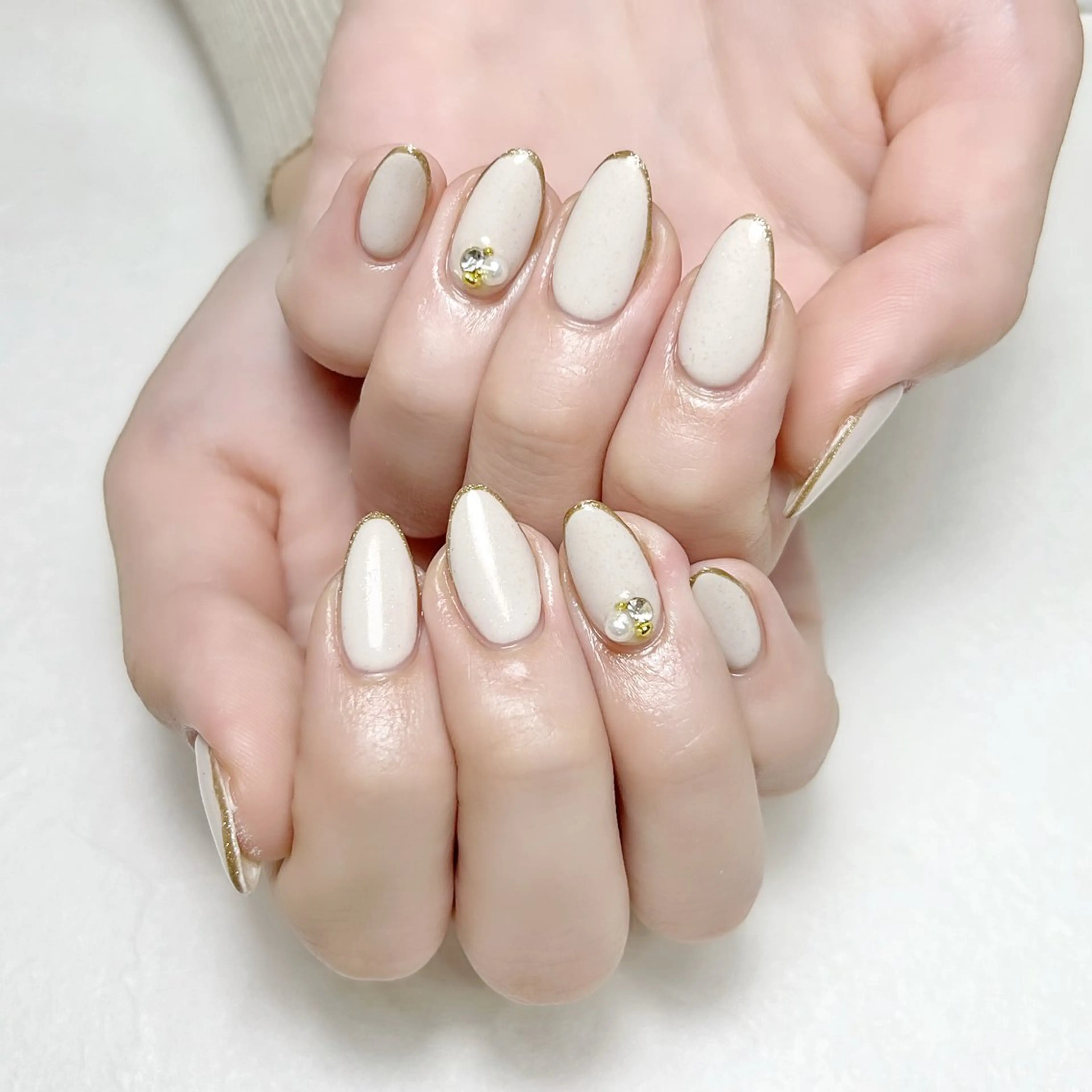 ネイル アートネイル ラメ(グリッター) オフィスネイル ワンカラーネイル rouse nail RISATOのネイルデザイン