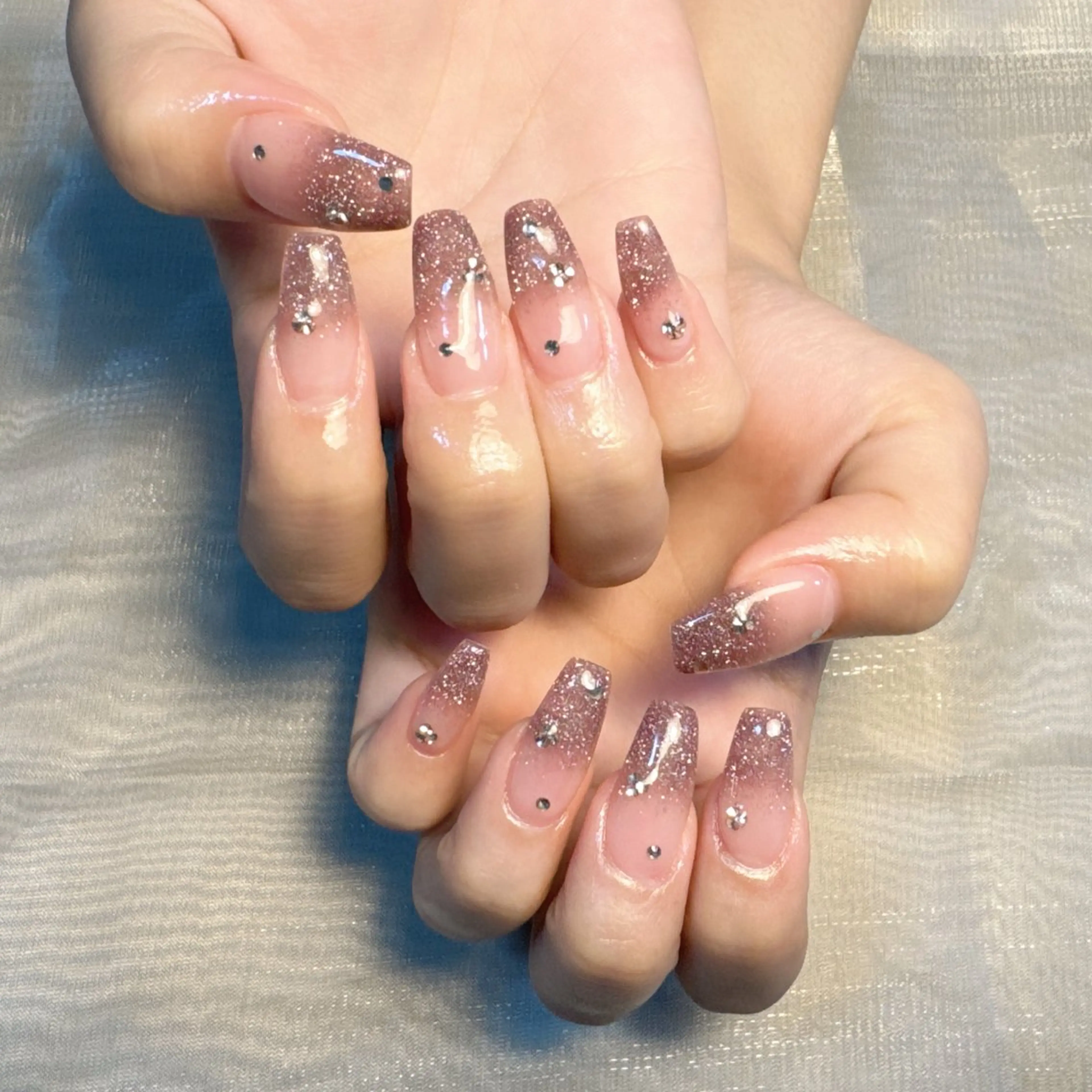 ネイル L.Nail所属・L.nail 【エル.ネイル】のネイルデザイン