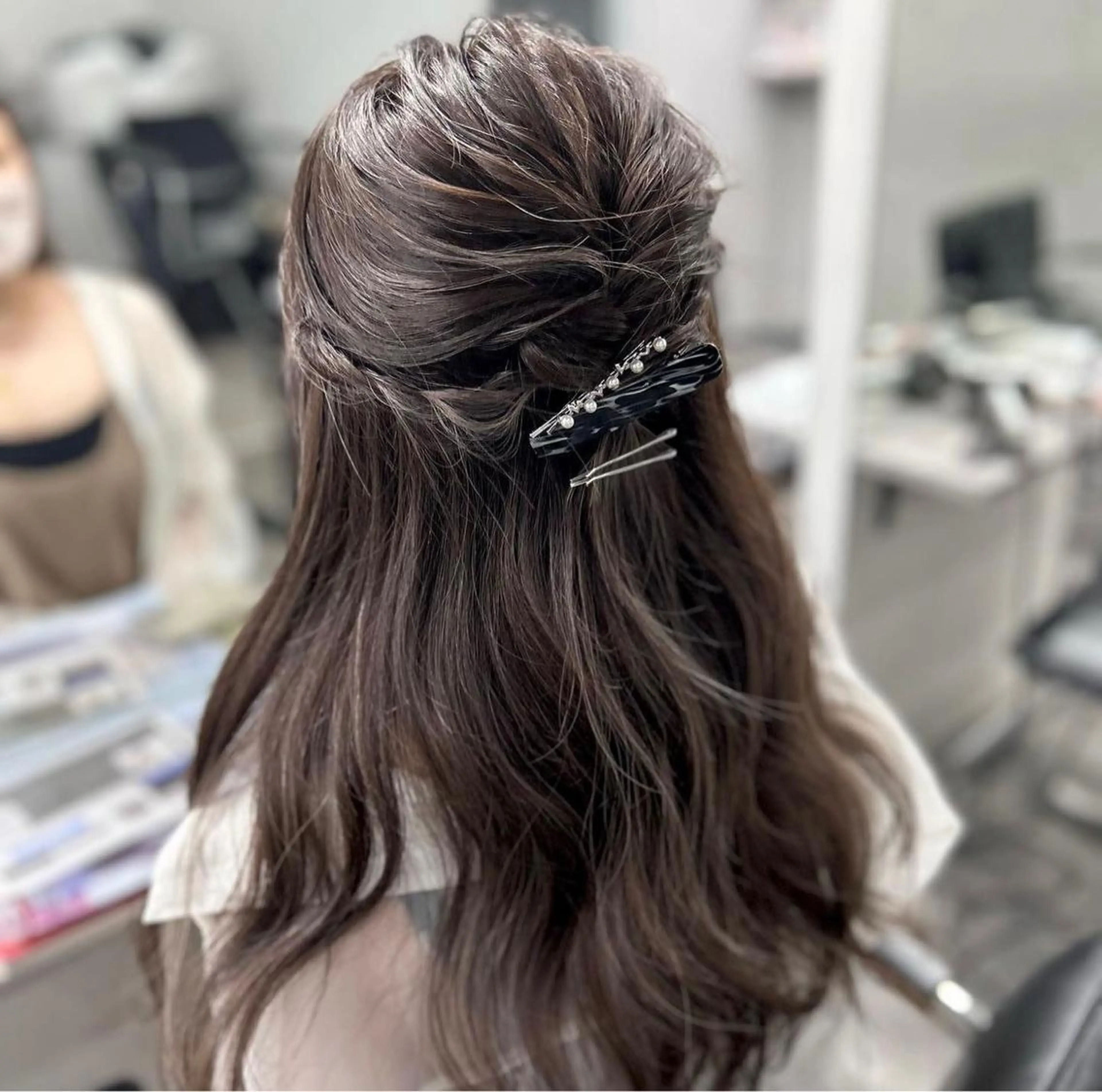 ロング 外国人風カラー ハイライト 韓国風ヘア レイヤーカット GATE.所属・🫧うる艶color 🩵綾🌙のヘアスタイル