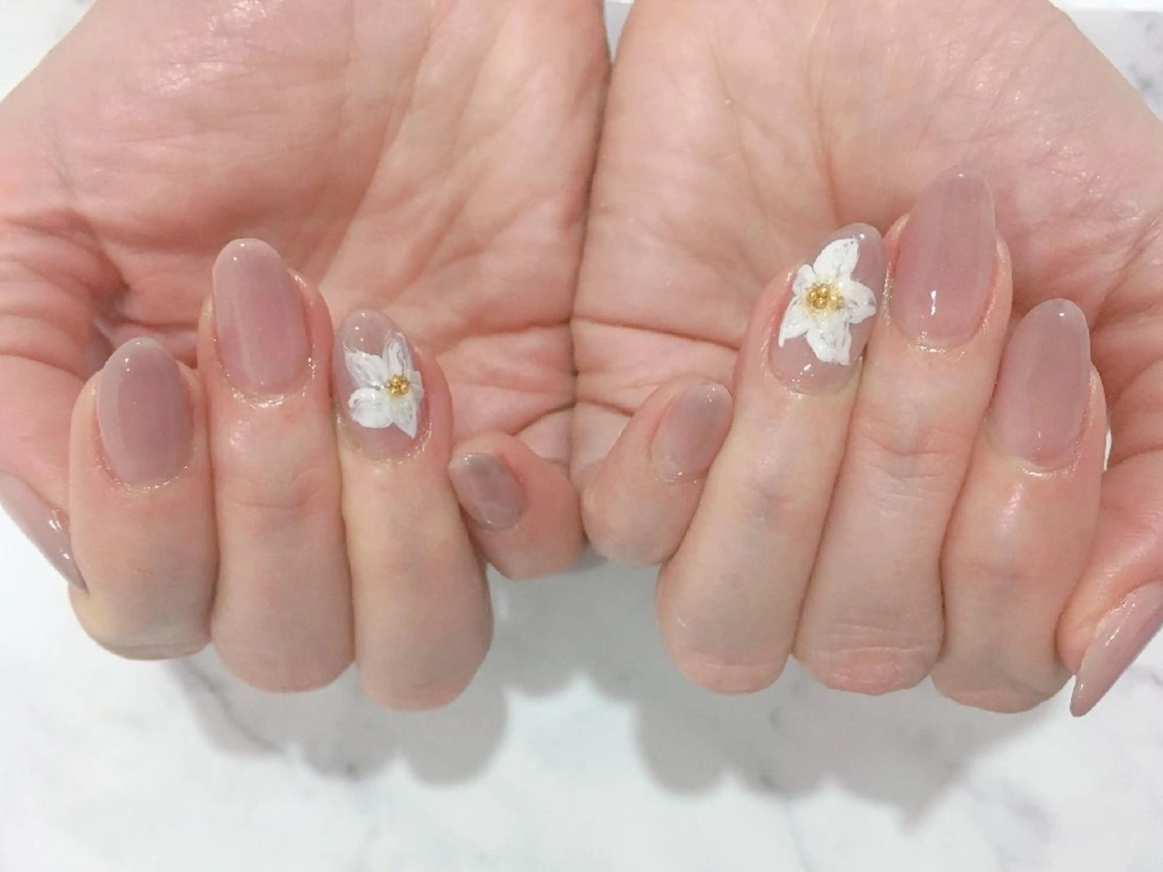 ネイル アートネイル フラワーネイル ジェルネイル ワンカラーネイル スカルプネイル ネイル＆フラワーサロン〜Ri✦hiro〜鳥栖店所属・HIRATA RIEのネイルデザイン