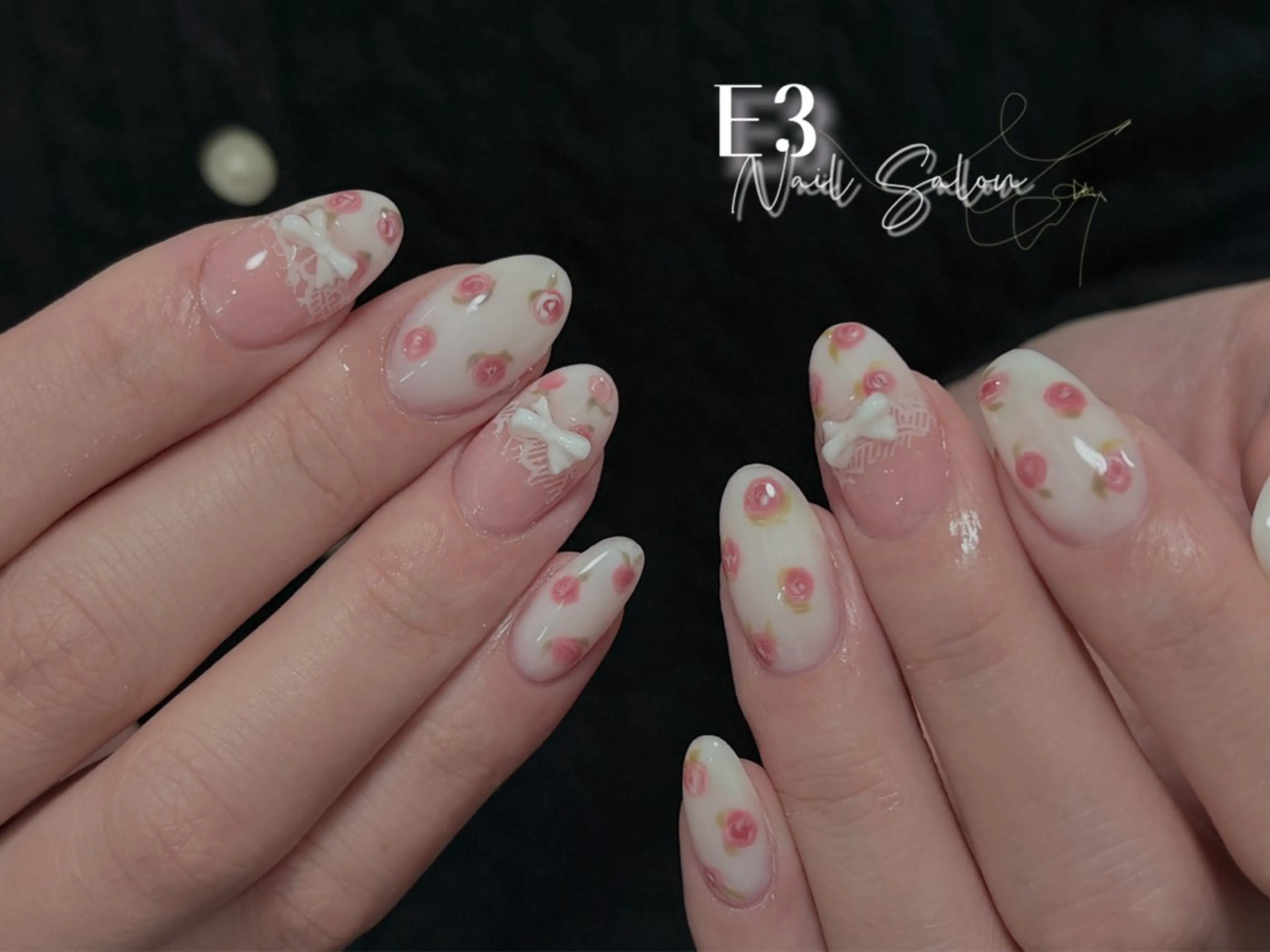 ネイル 桜ネイル フレンチネイル ジェルネイル ガラスフレンチ グラデーション ハンドネイル E3 Nail Salonのネイルデザイン