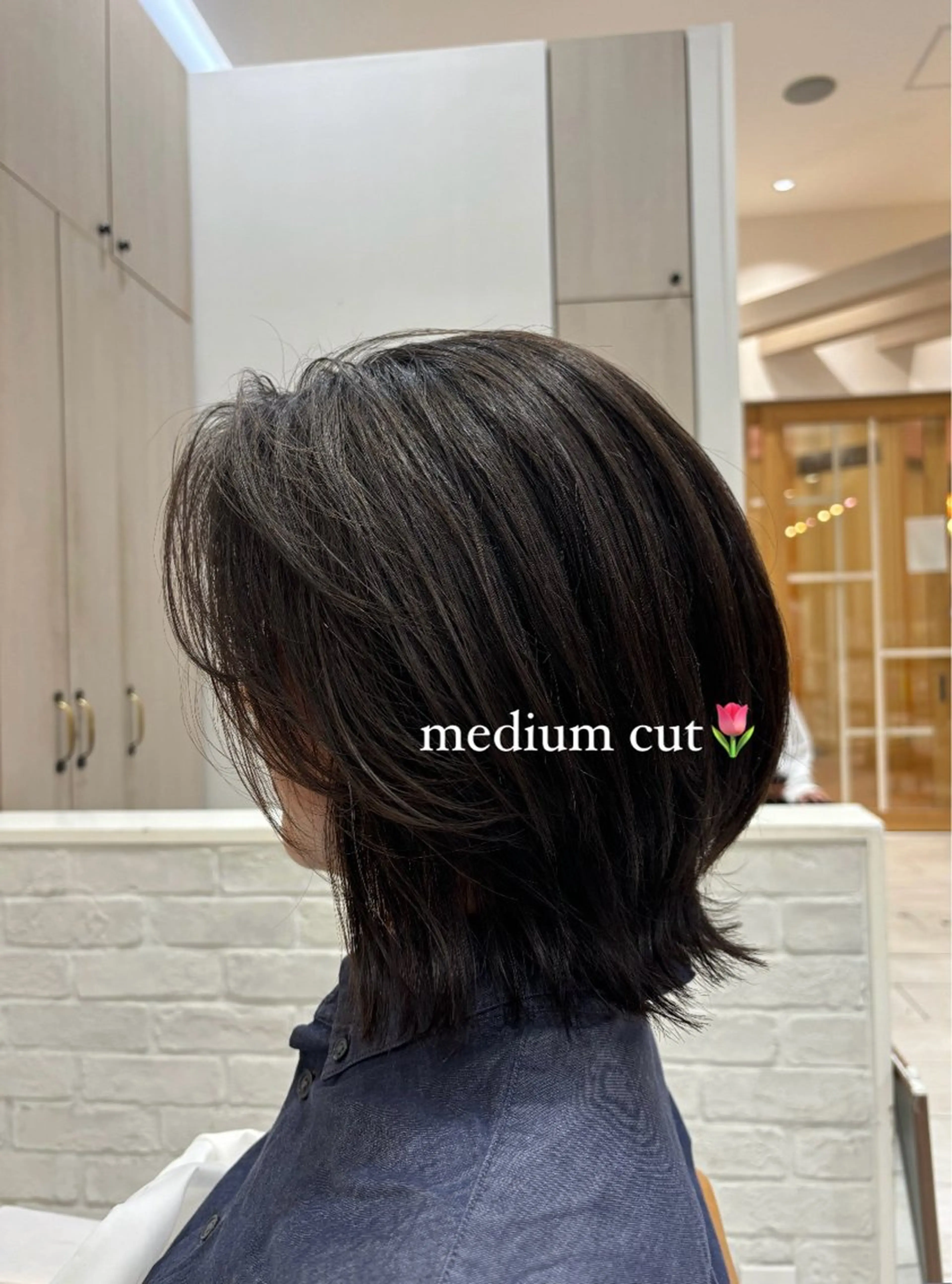 ミディアム くびれヘア 小竹 夏花のヘアスタイル