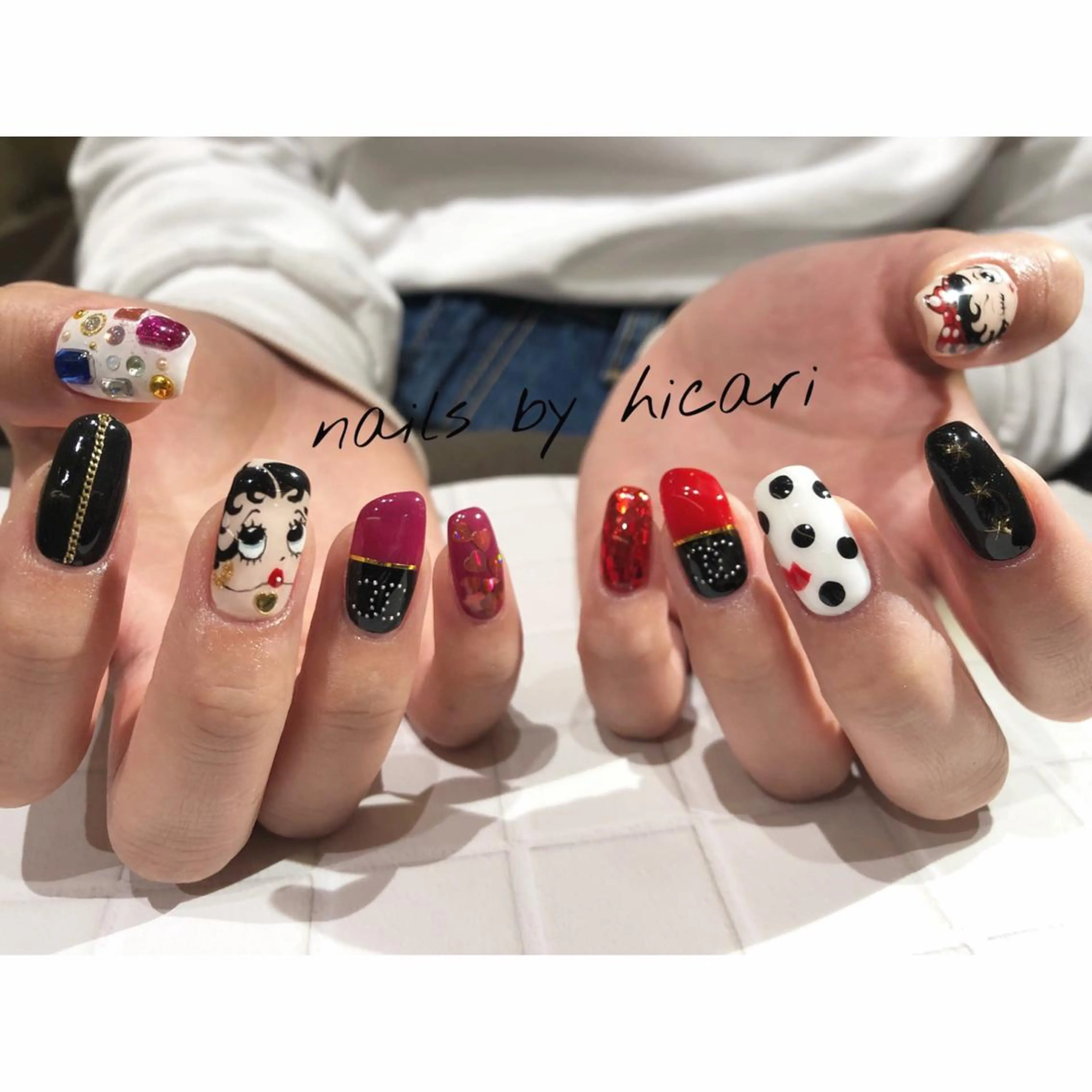 ショート カラー キッズ ネイル マツエク・マツパ ハンドネイル illum hicariのネイルデザイン