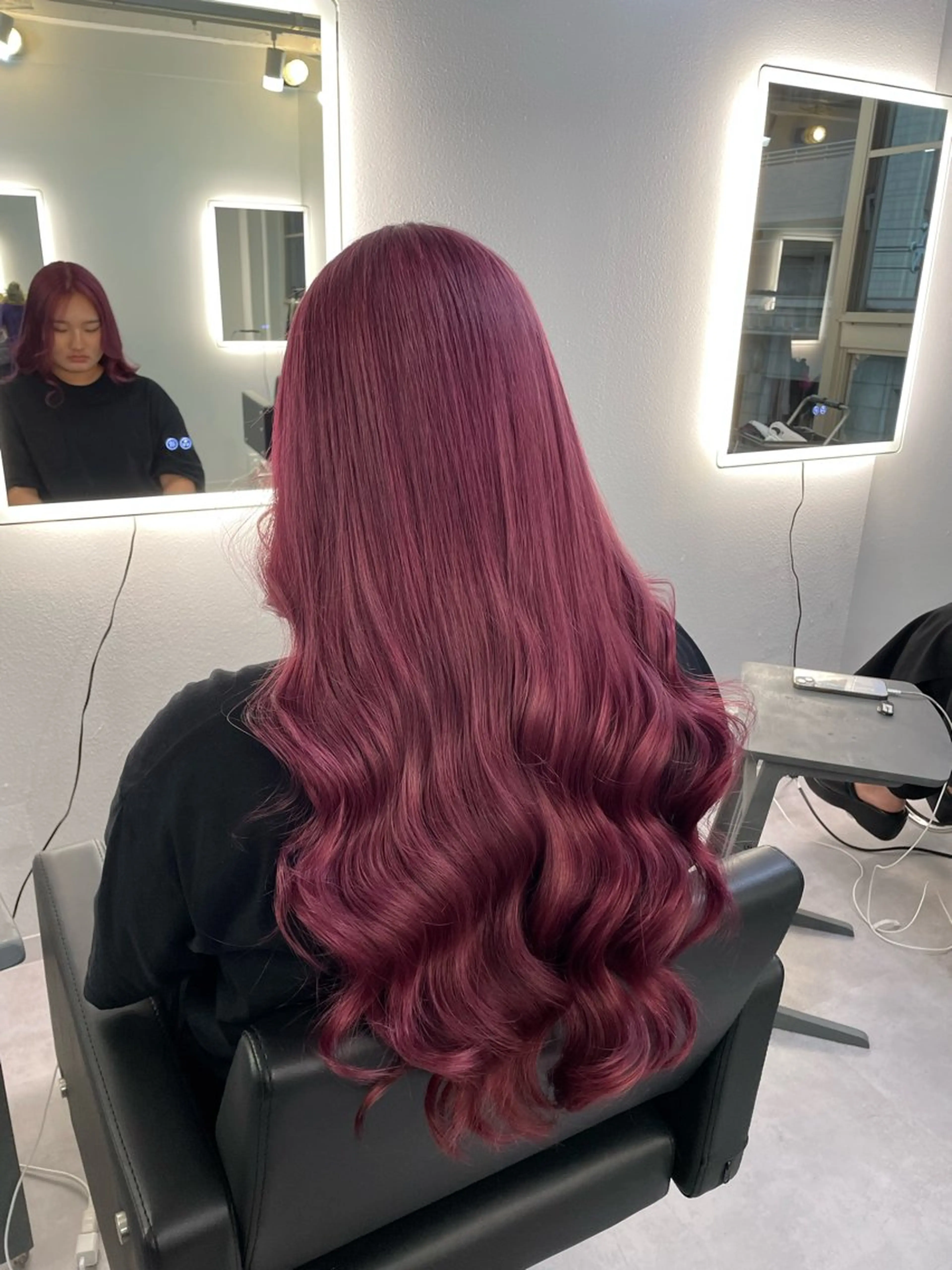 ロング カラー ヘアアレンジ ピンクカラー ピンクパープル パープルカラー Cielro【 シェイロ 】所属・Cielro/ダブル カラー/西田咲希のヘアスタイル