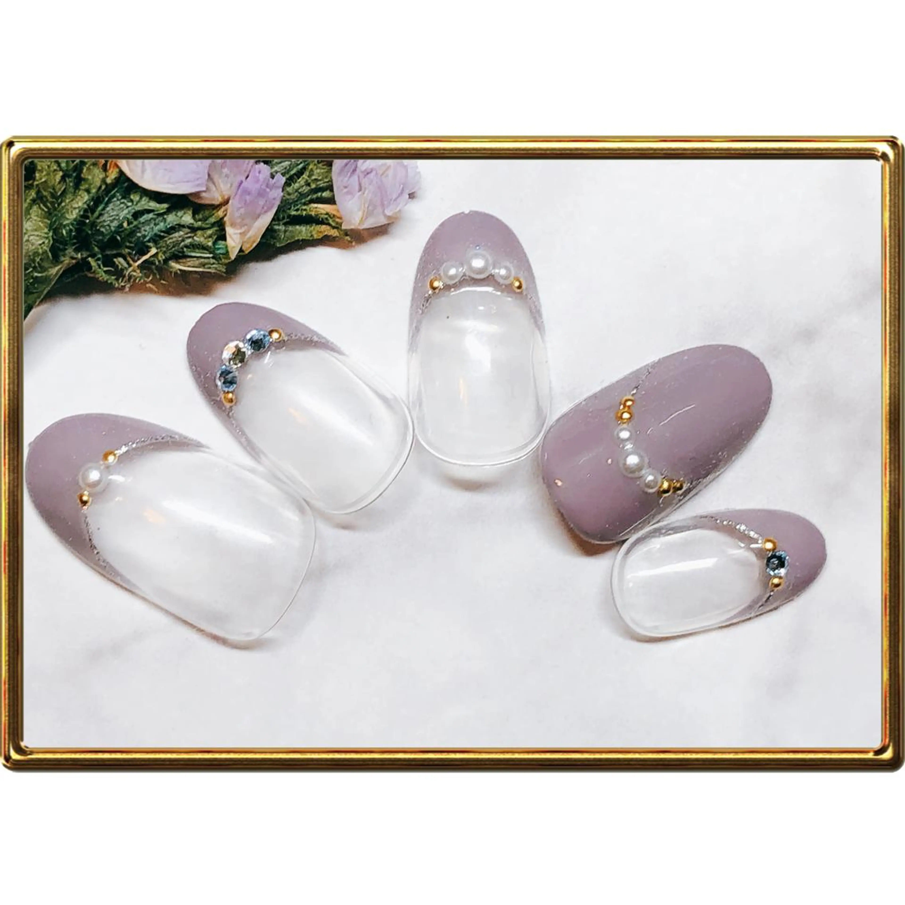 新規限定🌸オフ無し　フレンチ/ラメライン🌸¥5480🌸パラフィンパック付き♪の写真