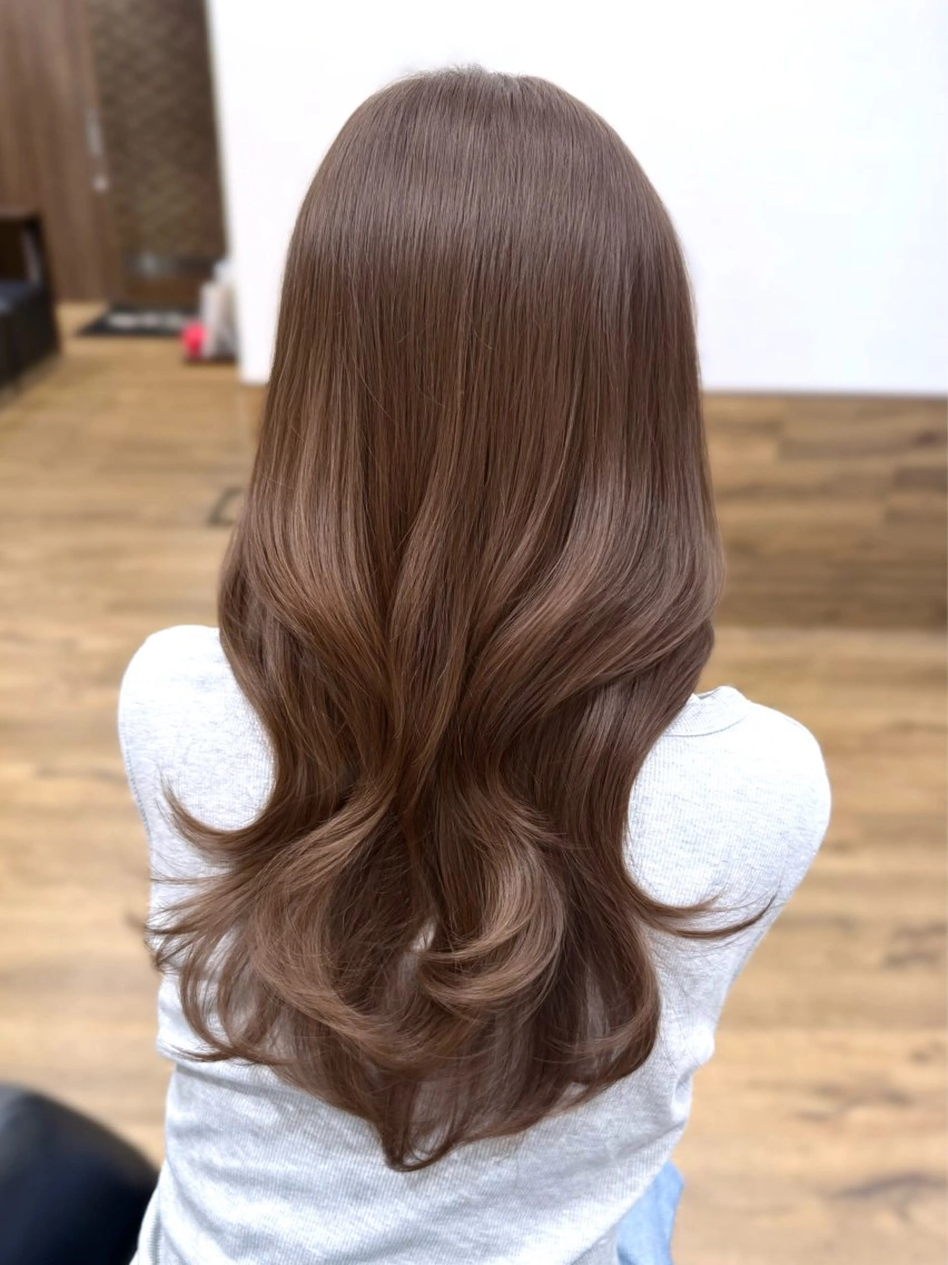 セミロング カット ヘアカラー Happiness CLOVER八木店所属・石井 陽海のヘアスタイル