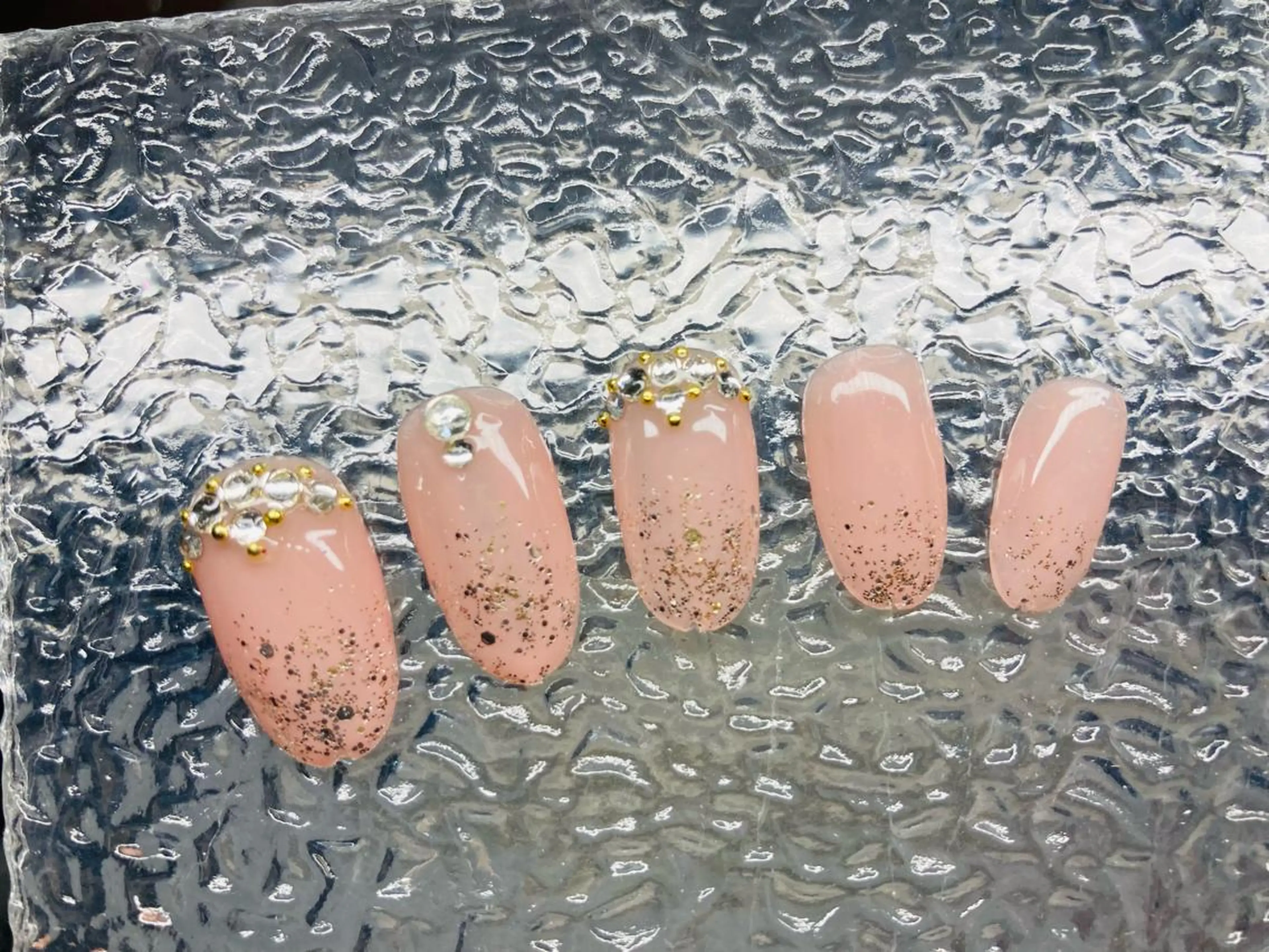 ネイル ewt miniのマツエク・マツパデザイン