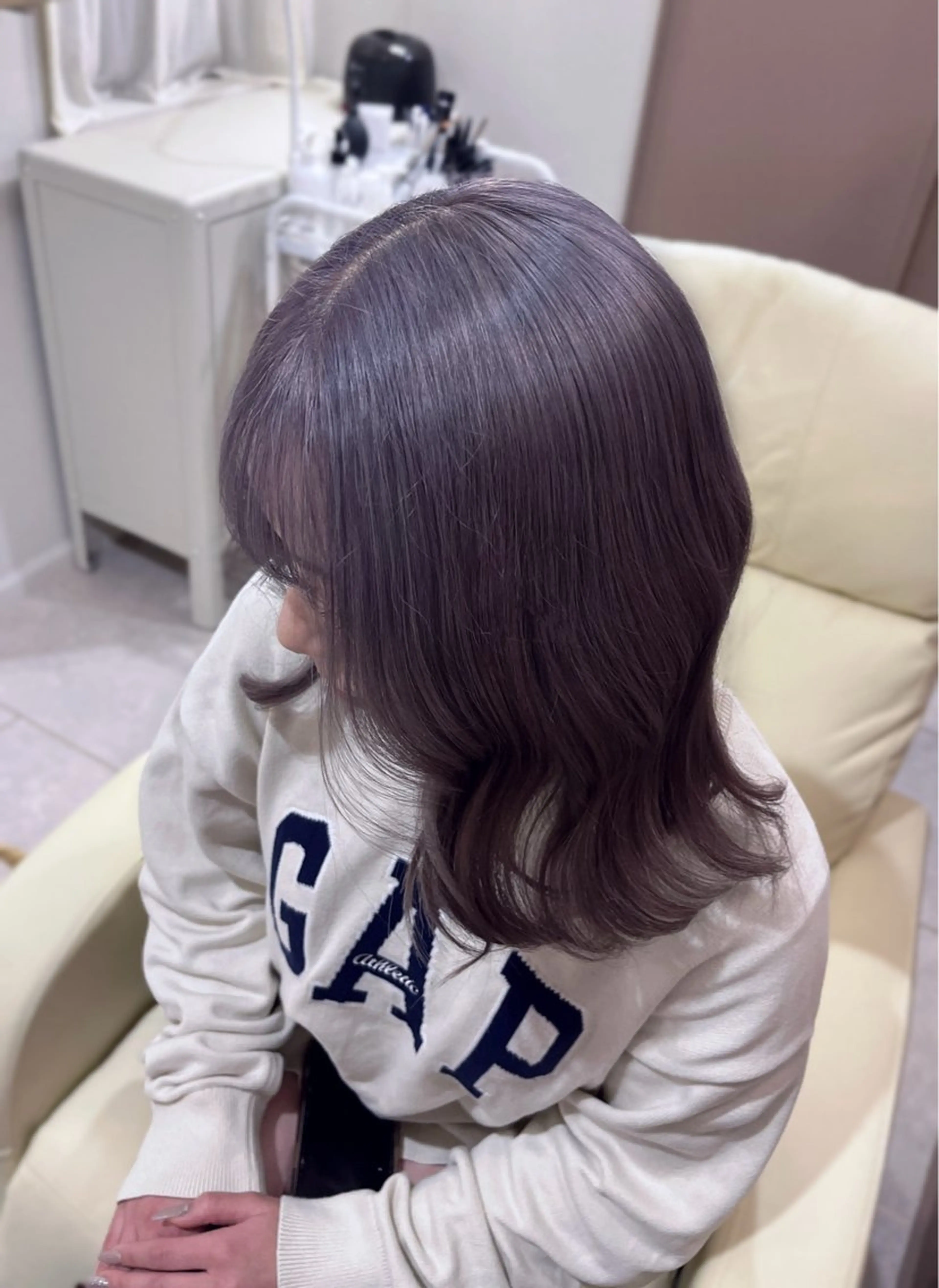 セミロング ヘアカラー Lapis上地所属・ふじわらはゆ/髪質改 善/透明感カラーのヘアスタイル