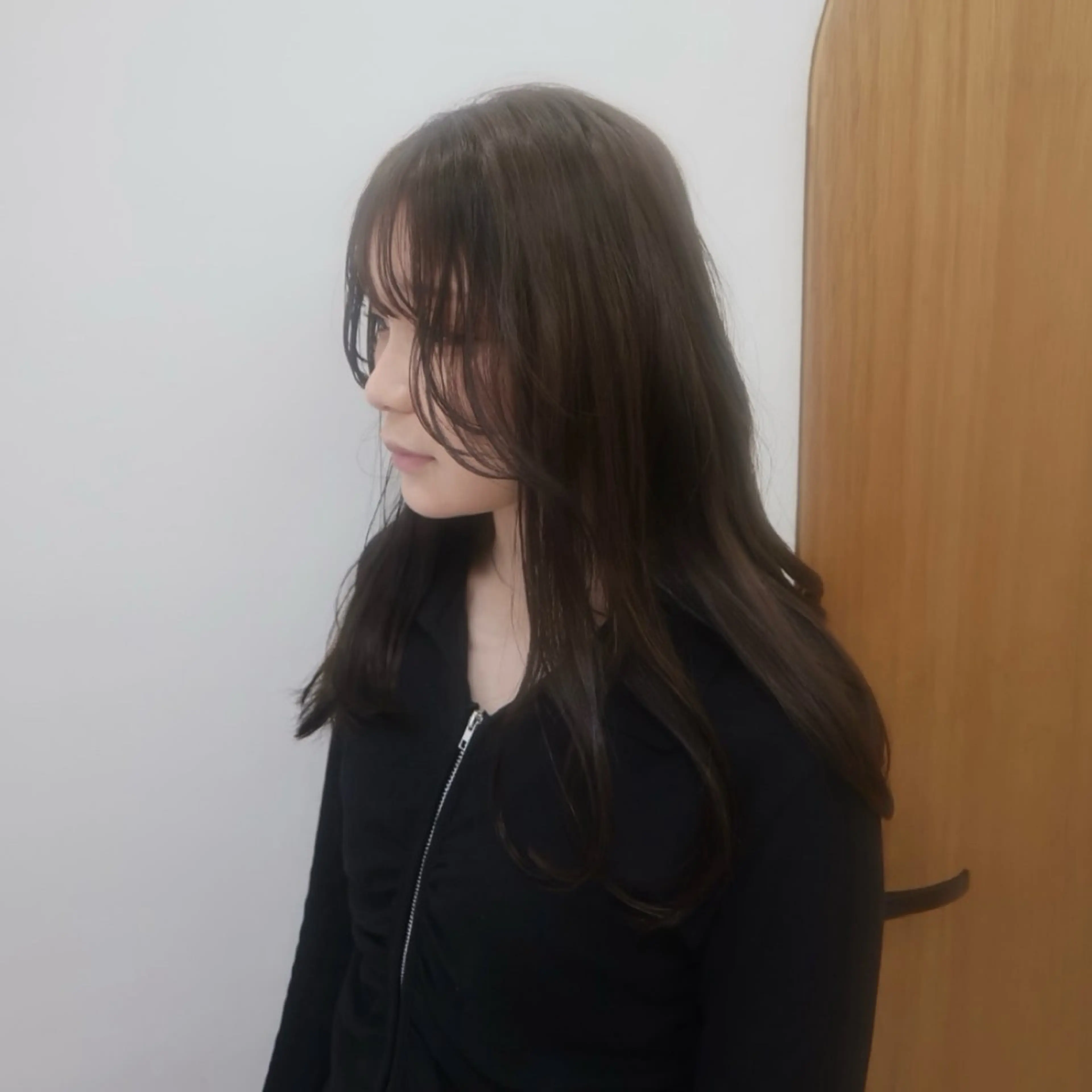 ロング カラー 透明感カラー momo / カラーモデルのヘアスタイル