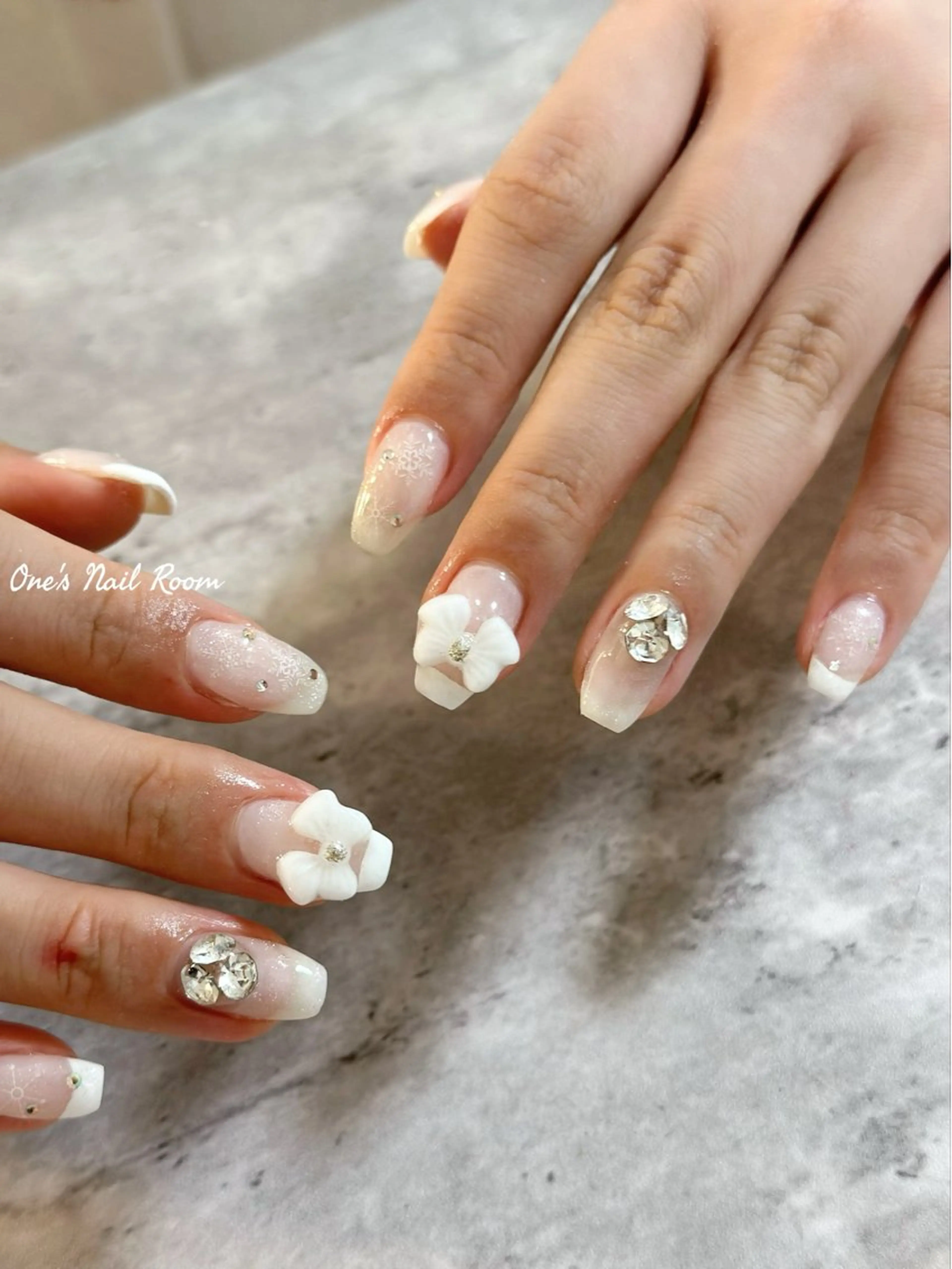 ネイル ハンドネイル One's Nail Roomのネイルデザイン