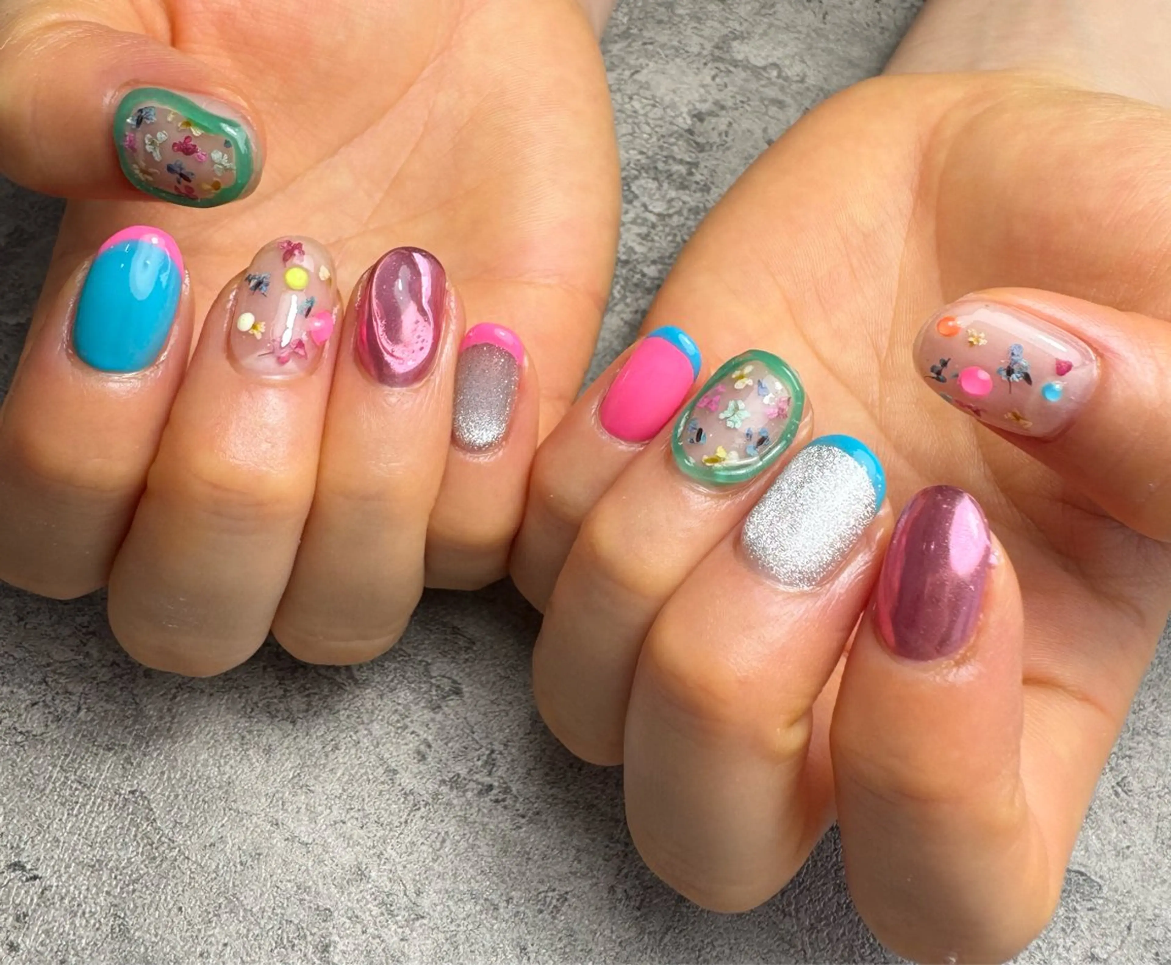 ネイル LIFE 2nd MARIのネイルデザイン