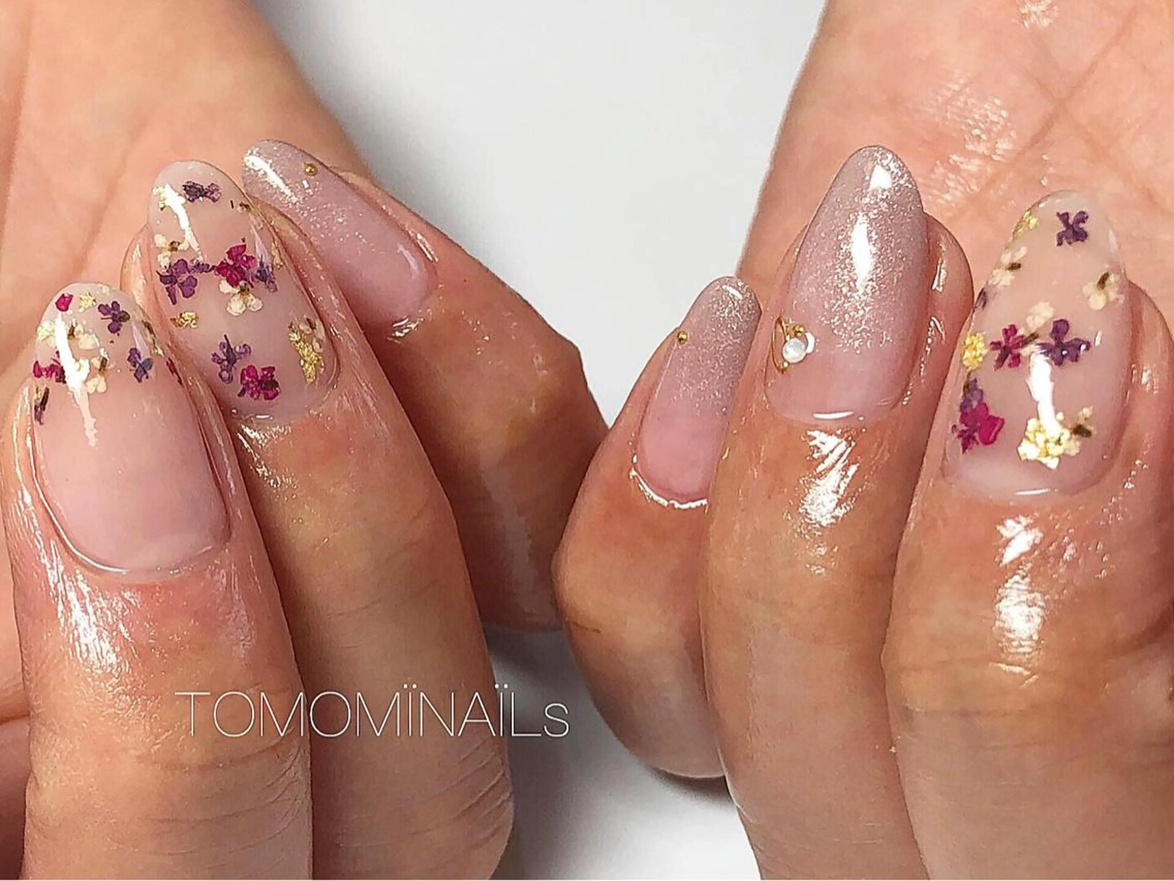 ネイル private salon TOMOMINAILs所属・TOMOMI NAILsのネイルデザイン