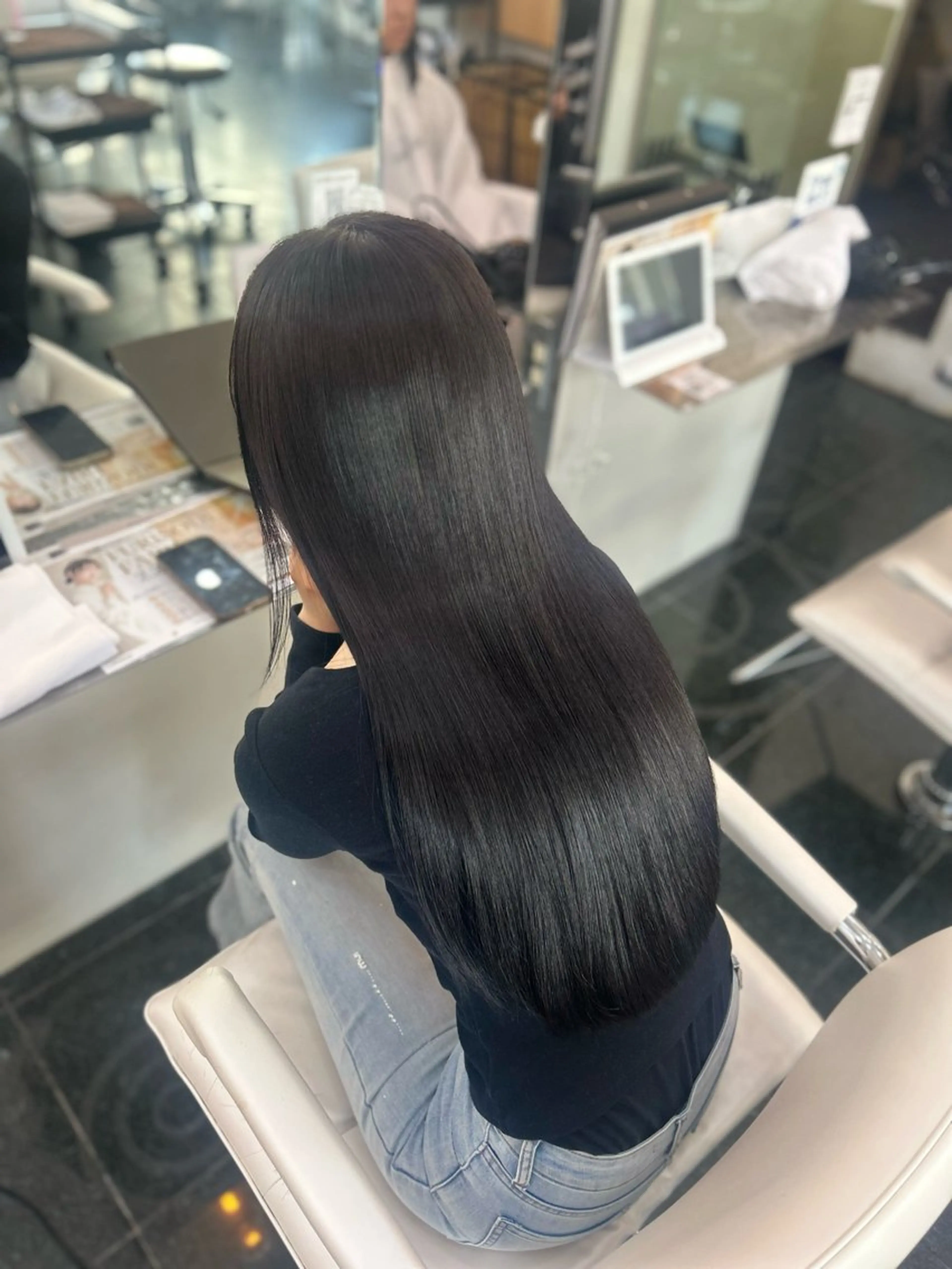 ロング ヘアカラー 🌼髪質整形🧸 艶カラー🌼珠理のヘアスタイル