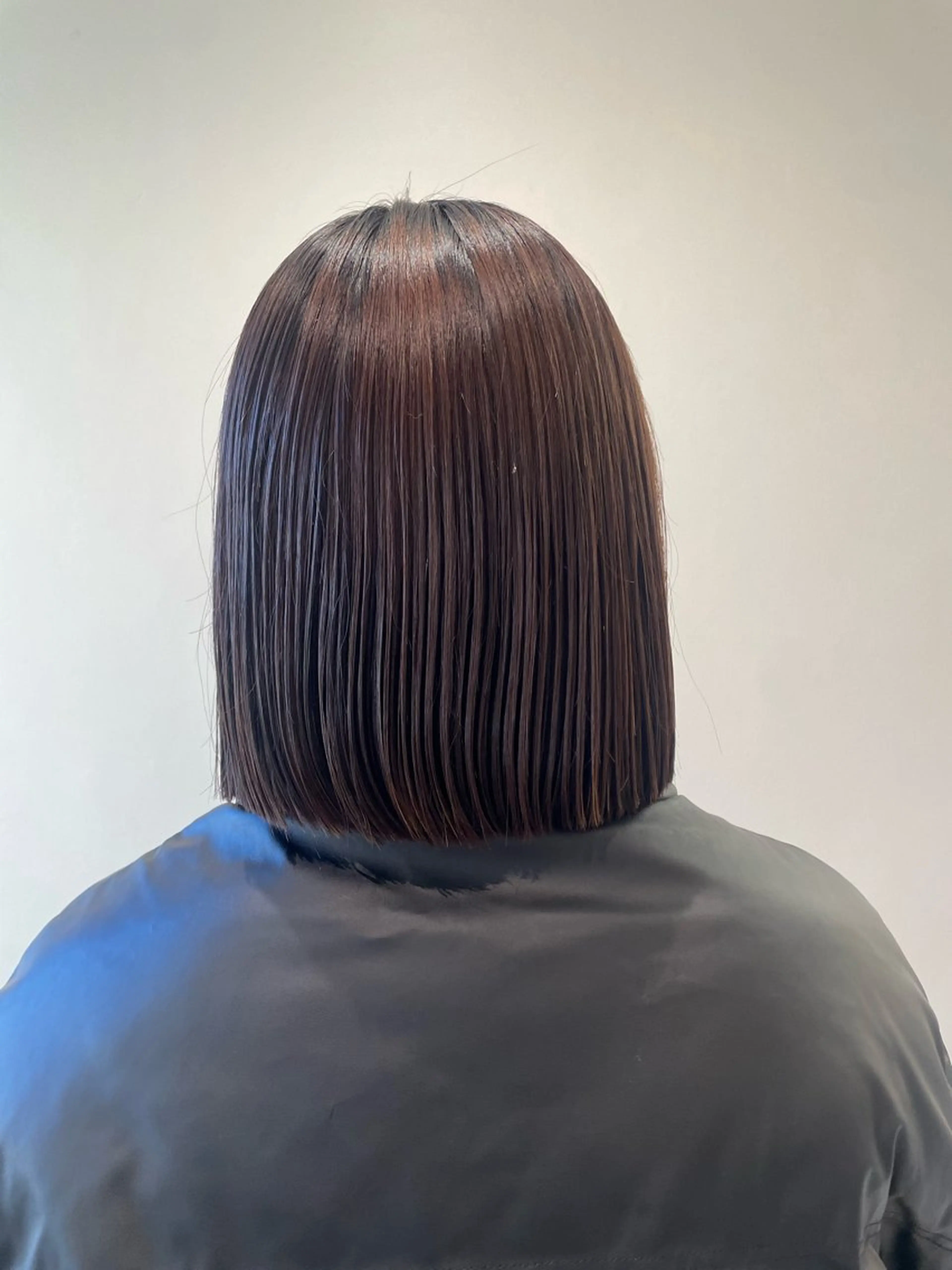 ショート 切りっぱなしボブ ボブ カット ボブ/インナーカラー /眉毛/Miyuのヘアスタイル