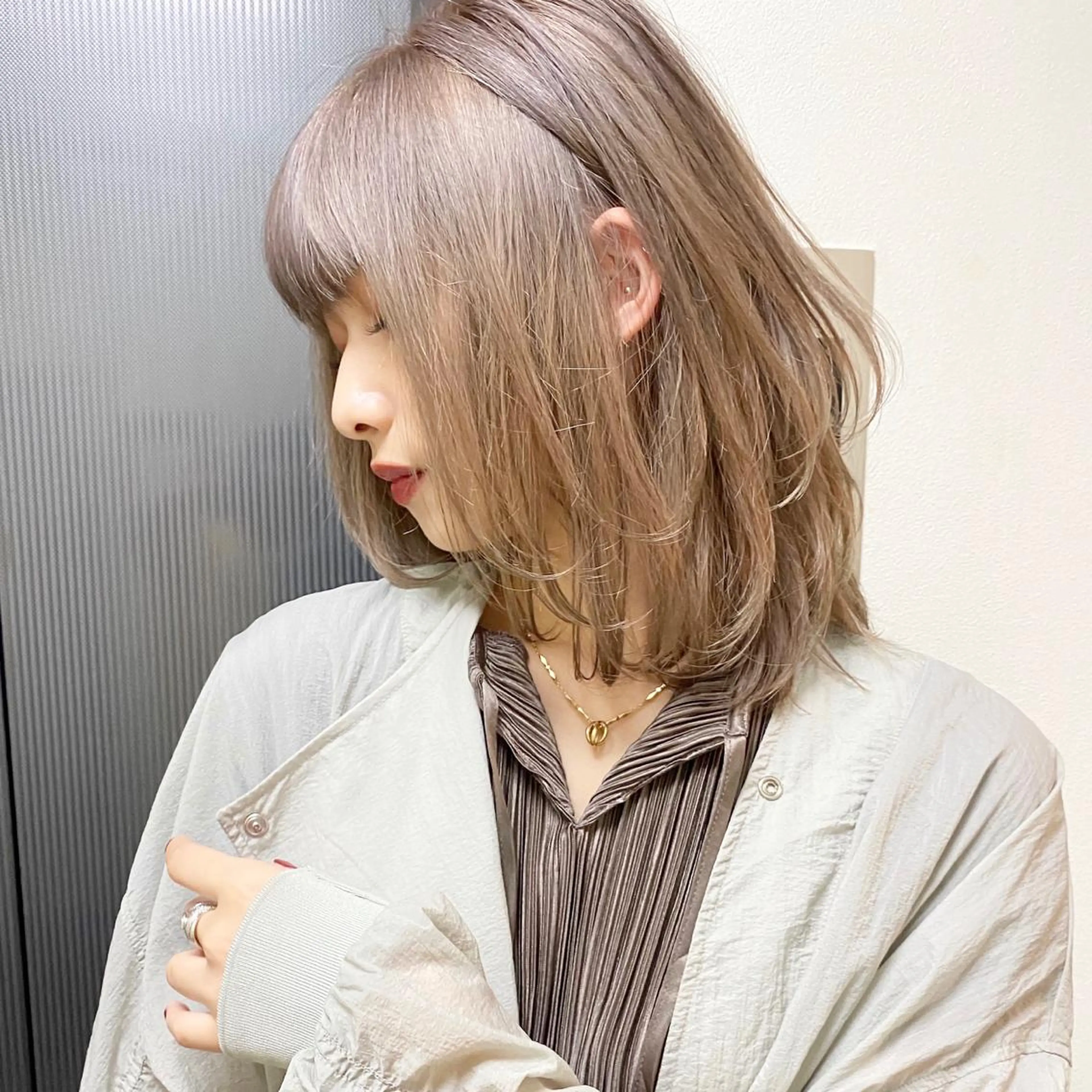 ミディアム カラー ⭐️横浜ブリーチ特化 美容師　堤涼⭐️のヘアスタイル