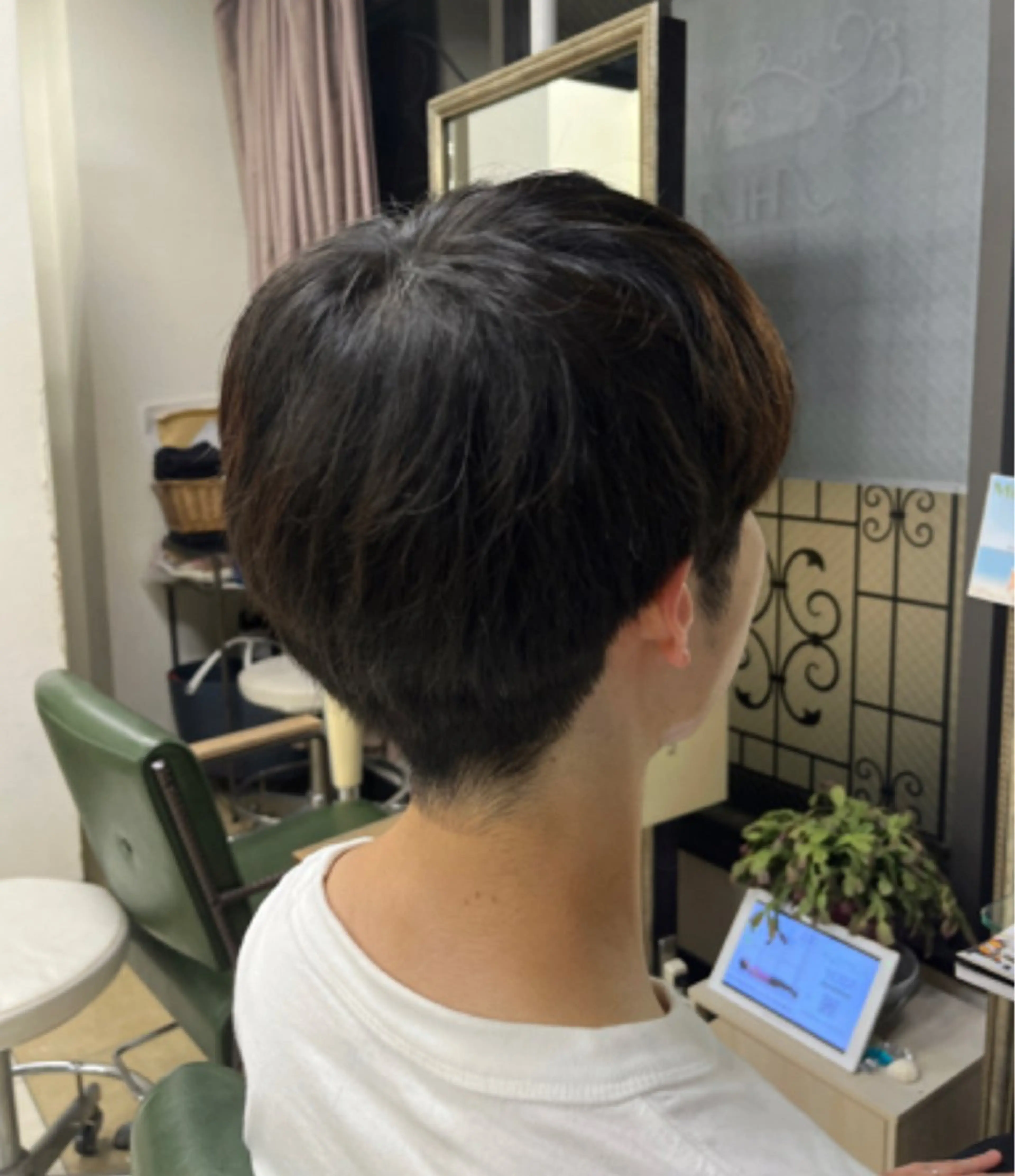 メンズ カット 小関 未悠のマツエク・マツパデザイン