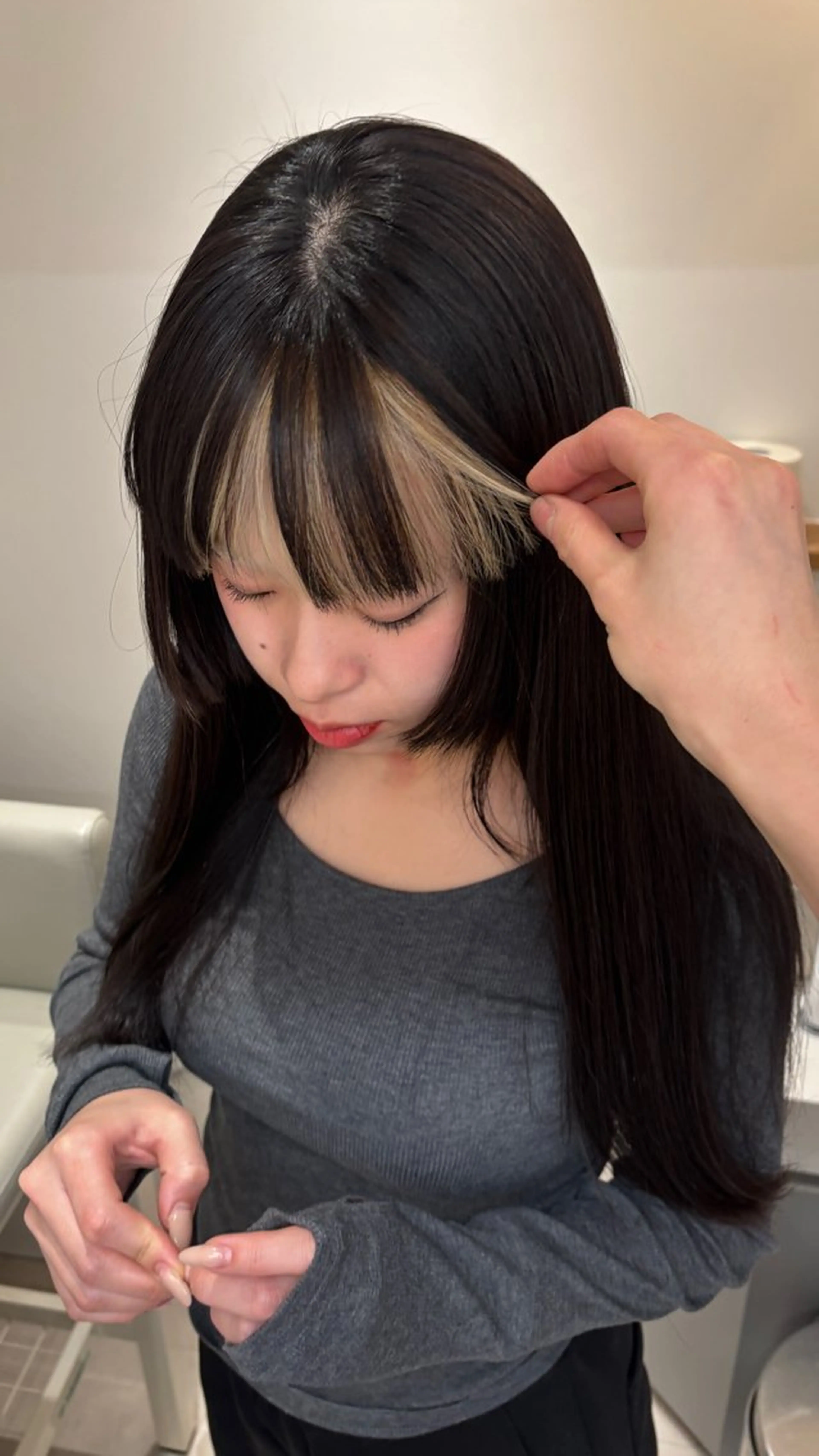 カラー miyu  / 柔らかい透明感カラーのヘアスタイル