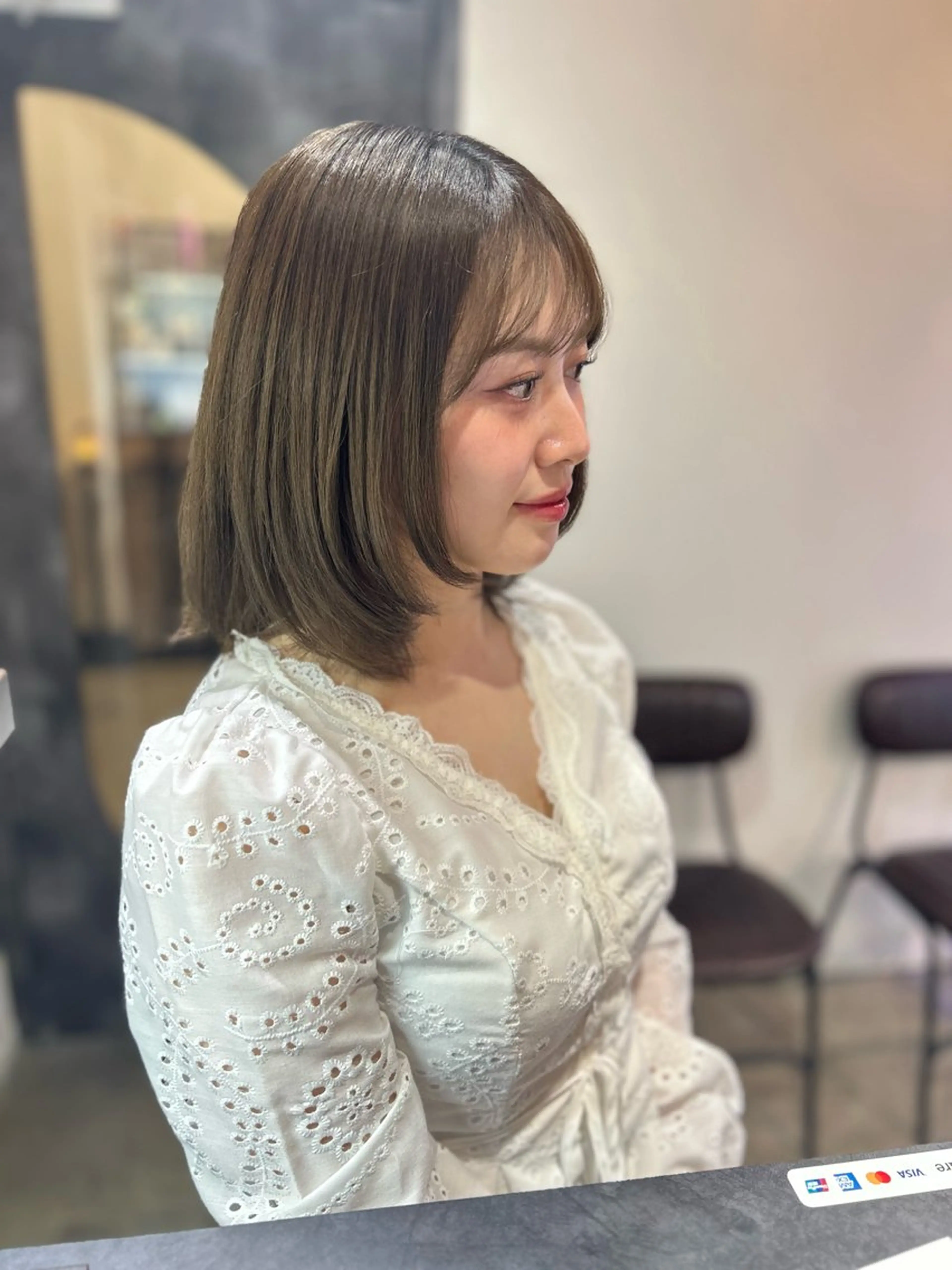 ミディアム カット ヘアカラー 縮毛矯正／レイヤー／ 🌼mizukiのヘアスタイル